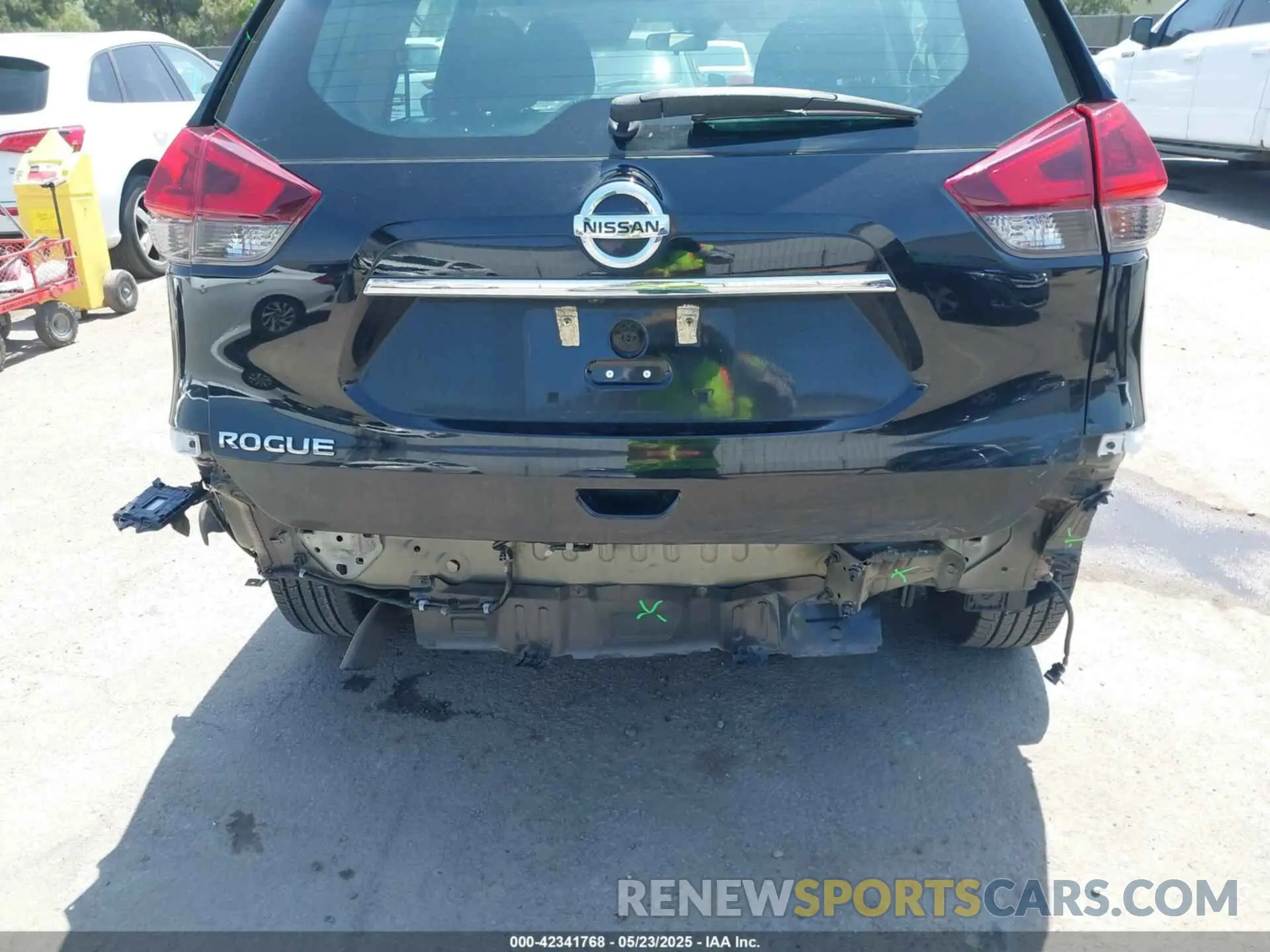 6 Photograph of a damaged car 5N1AT2MT4KC839870 NISSAN ROGUE 2019