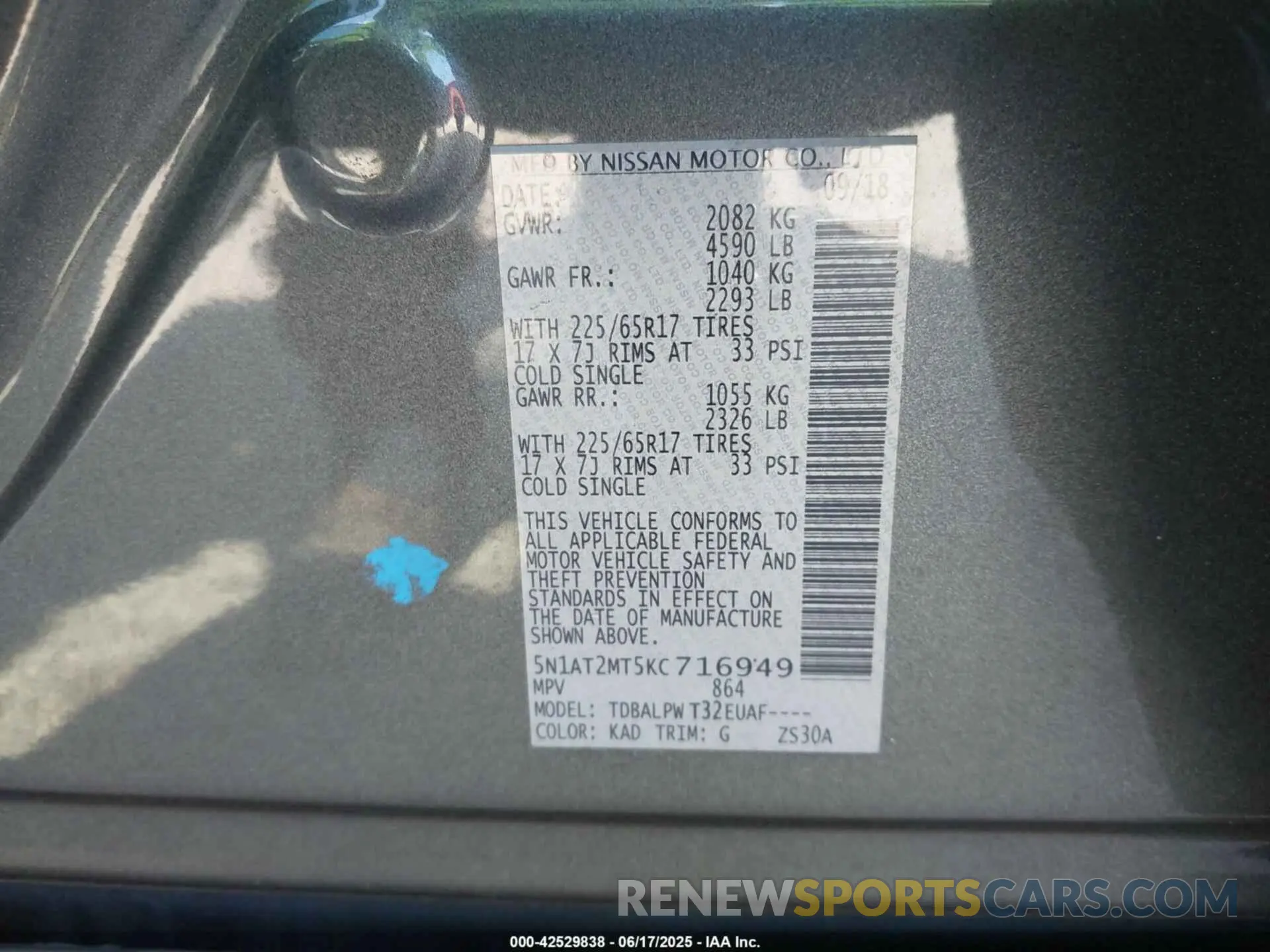 9 Photograph of a damaged car 5N1AT2MT5KC716949 NISSAN ROGUE 2019