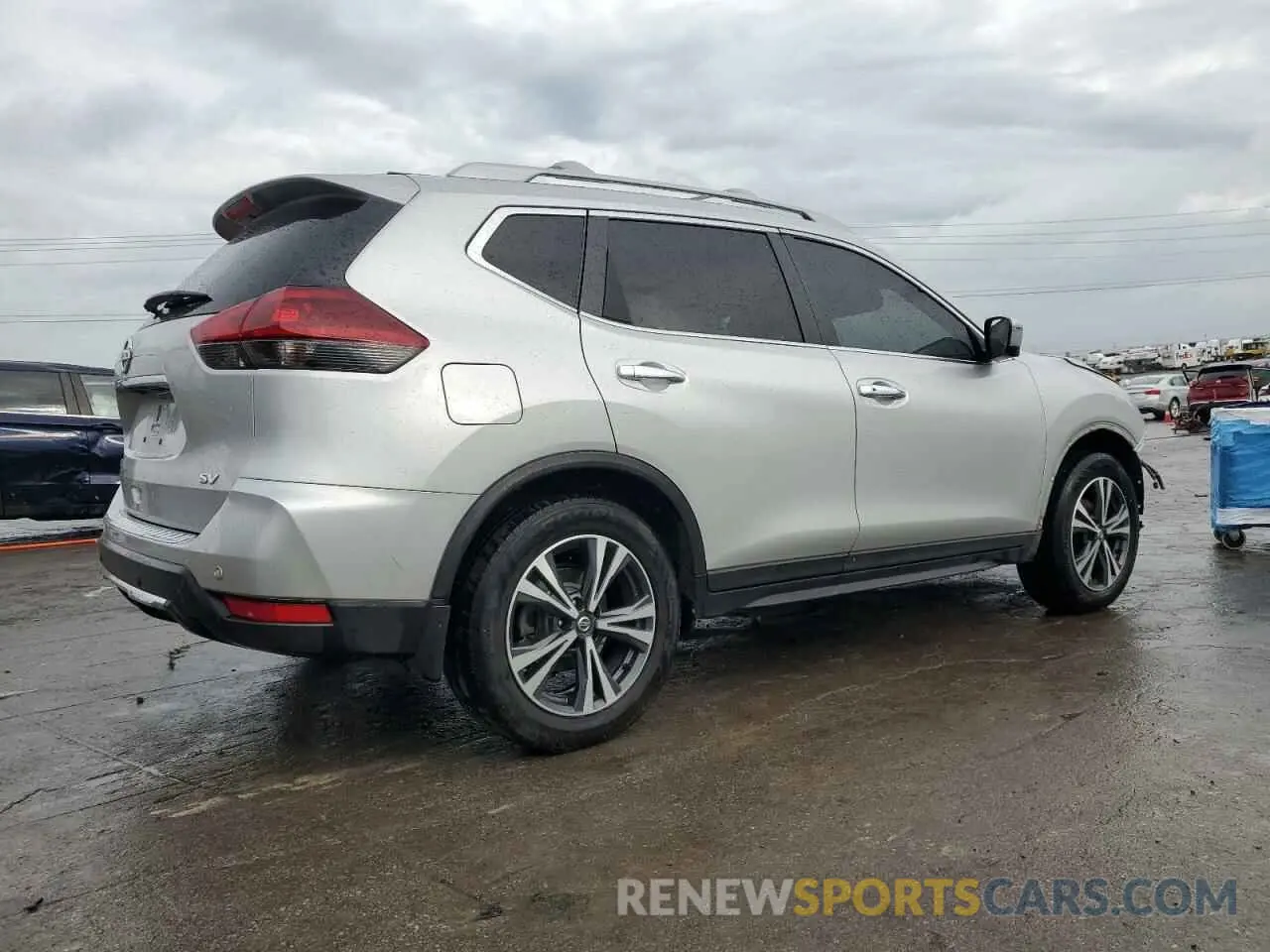 3 Photograph of a damaged car 5N1AT2MT5KC765696 NISSAN ROGUE 2019