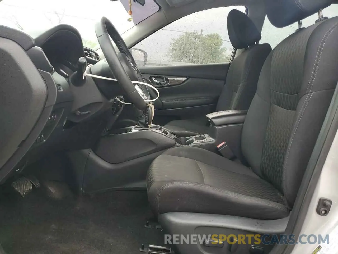 7 Photograph of a damaged car 5N1AT2MT5KC765696 NISSAN ROGUE 2019