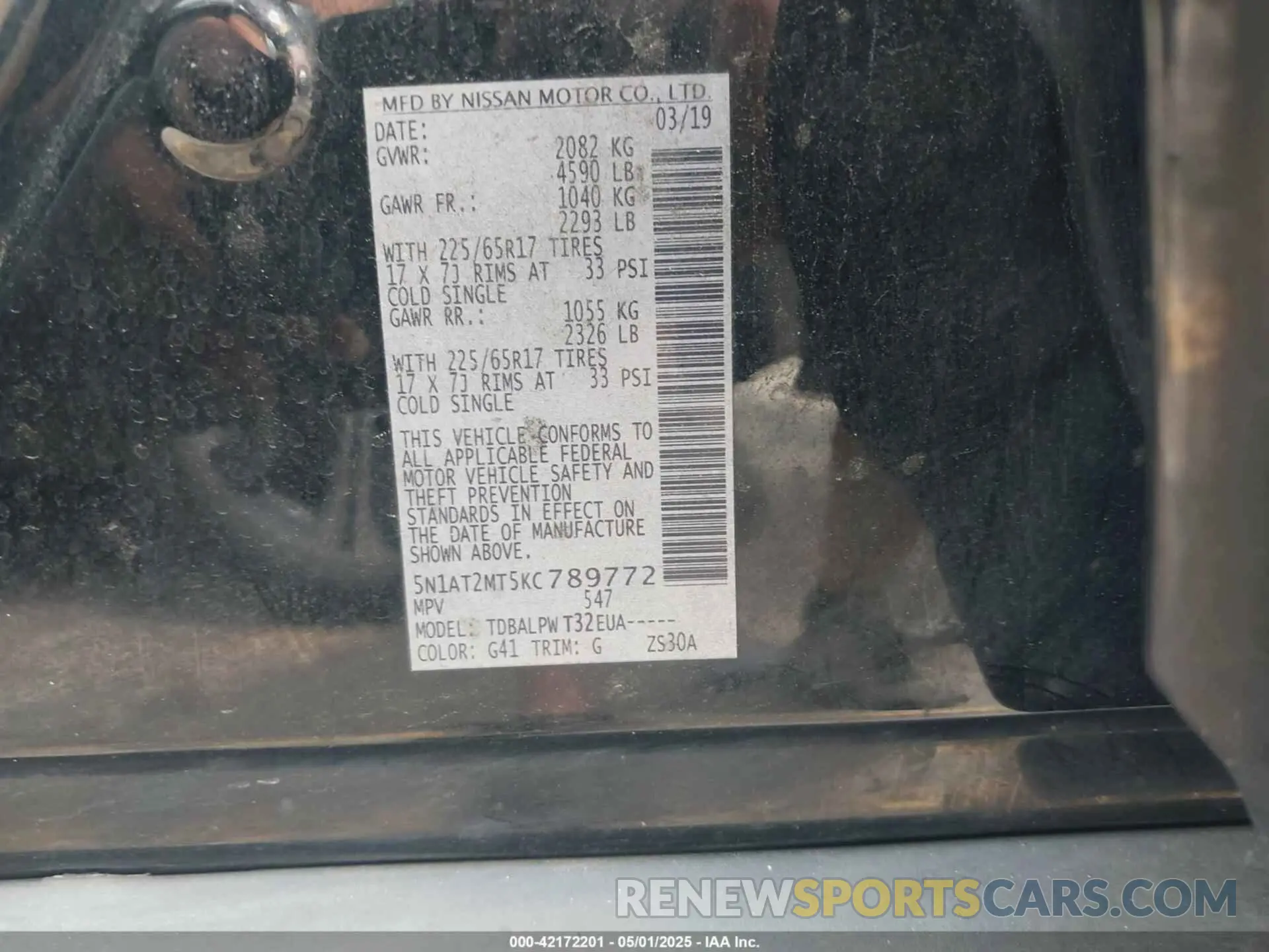 9 Photograph of a damaged car 5N1AT2MT5KC789772 NISSAN ROGUE 2019