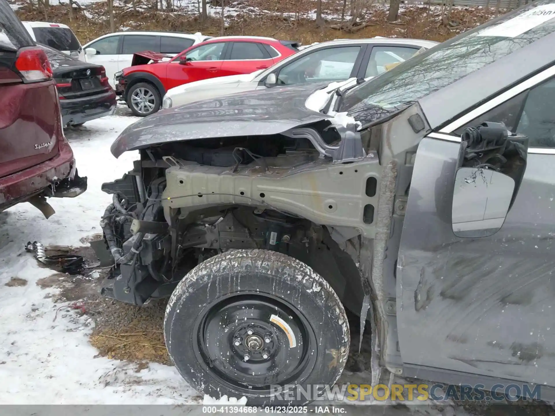 18 Photograph of a damaged car 5N1AT2MT5KC799721 NISSAN ROGUE 2019