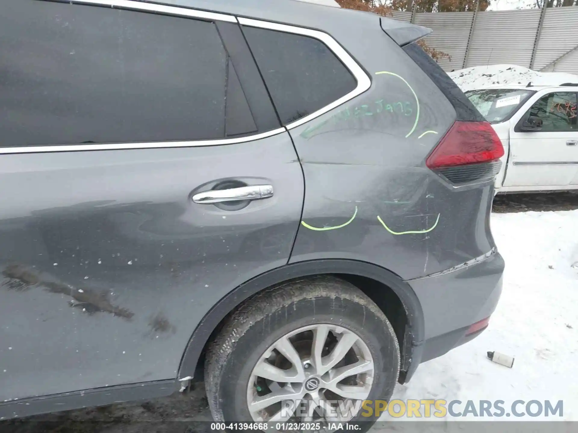 19 Photograph of a damaged car 5N1AT2MT5KC799721 NISSAN ROGUE 2019