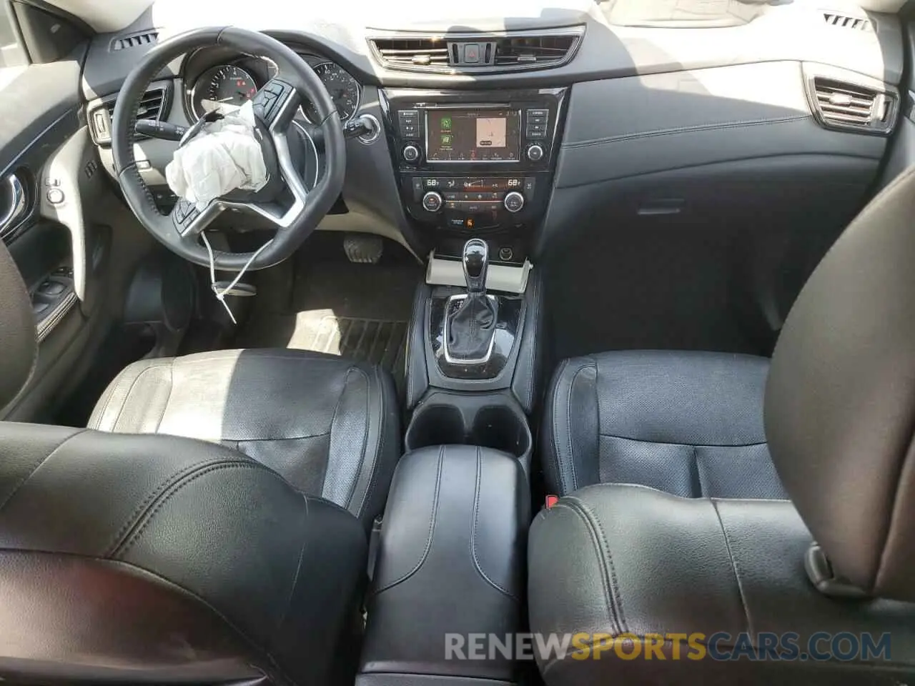 8 Photograph of a damaged car 5N1AT2MT5KC818171 NISSAN ROGUE 2019