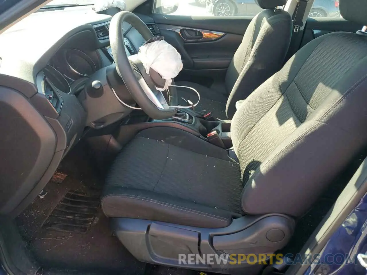 7 Photograph of a damaged car 5N1AT2MT5KC835875 NISSAN ROGUE 2019