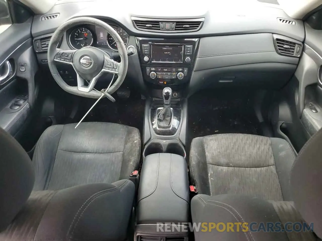 8 Photograph of a damaged car 5N1AT2MT6KC717379 NISSAN ROGUE 2019