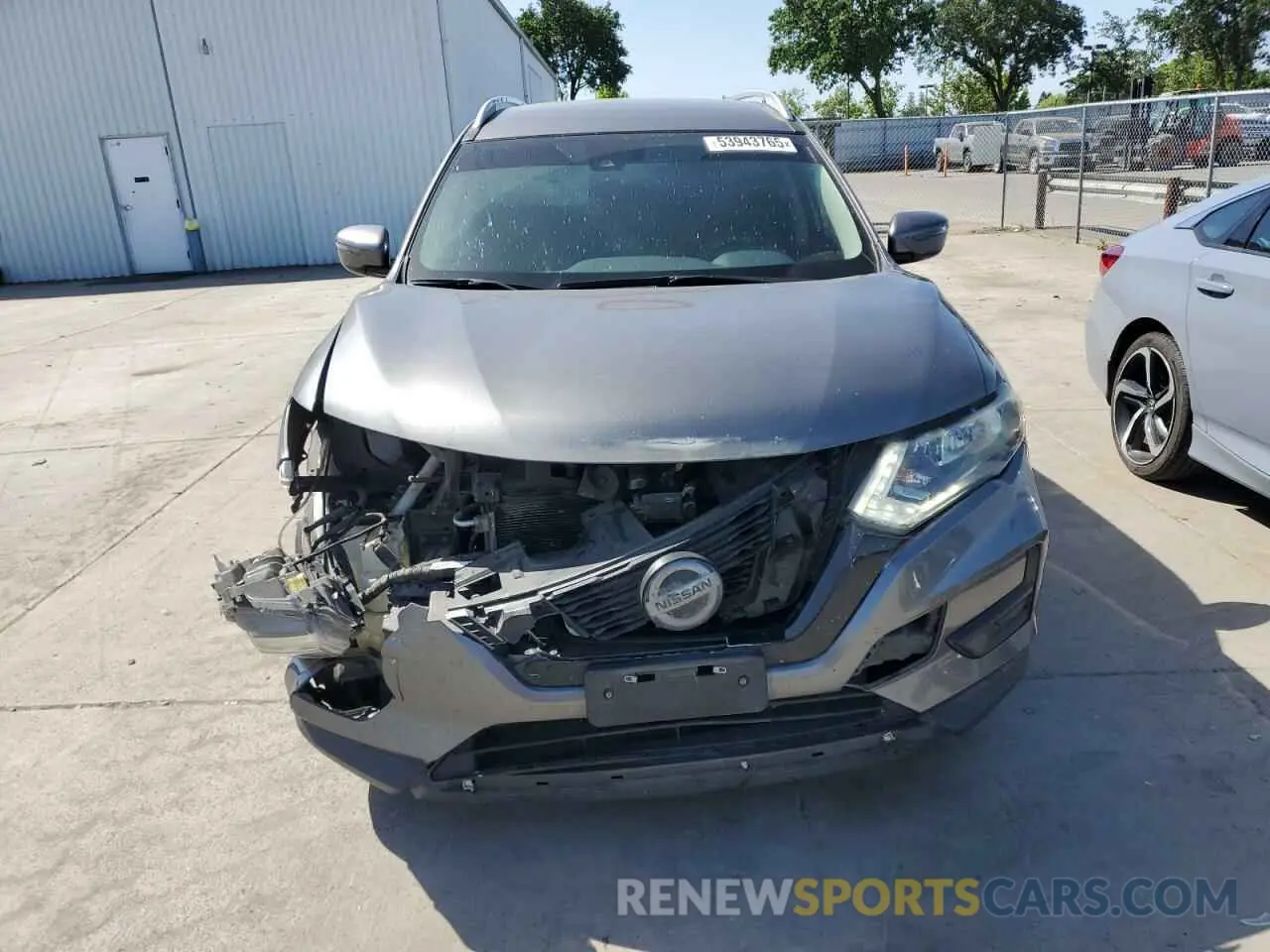 5 Photograph of a damaged car 5N1AT2MT6KC717527 NISSAN ROGUE 2019