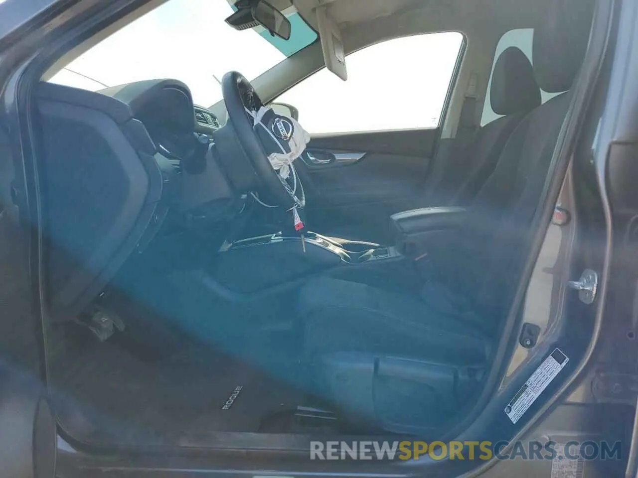 7 Photograph of a damaged car 5N1AT2MT6KC717527 NISSAN ROGUE 2019