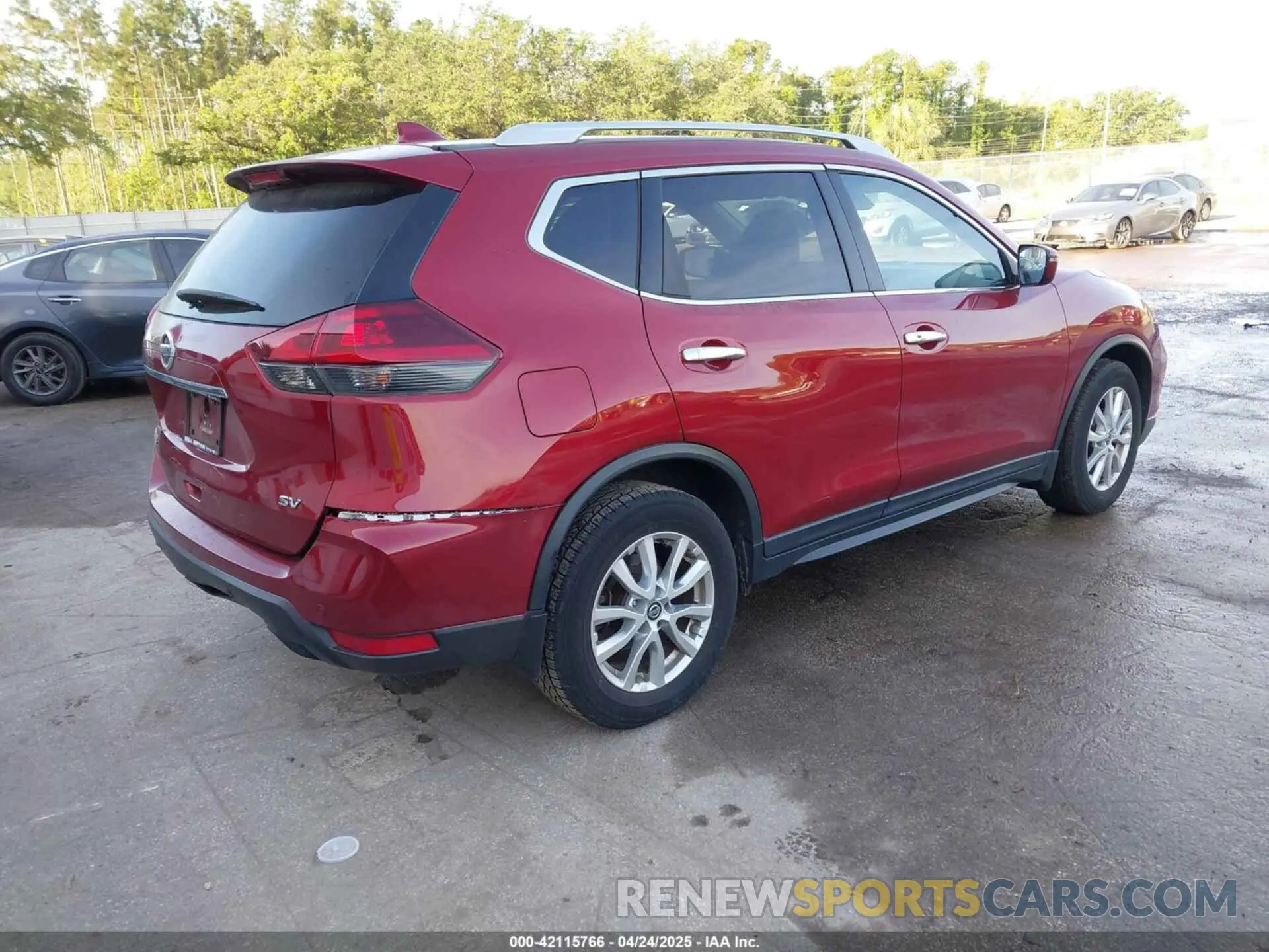 4 Photograph of a damaged car 5N1AT2MT6KC723019 NISSAN ROGUE 2019