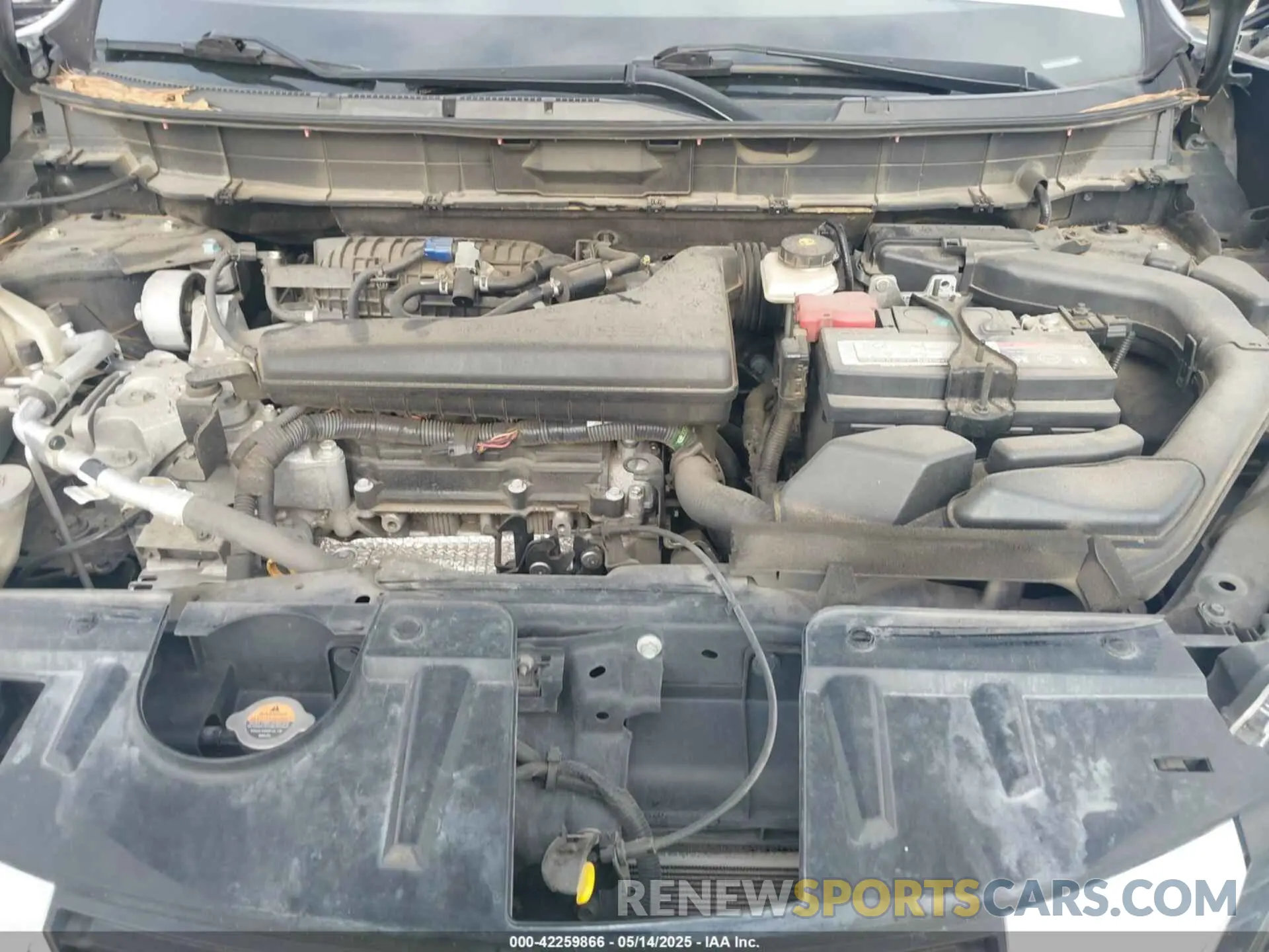 10 Photograph of a damaged car 5N1AT2MT6KC733260 NISSAN ROGUE 2019