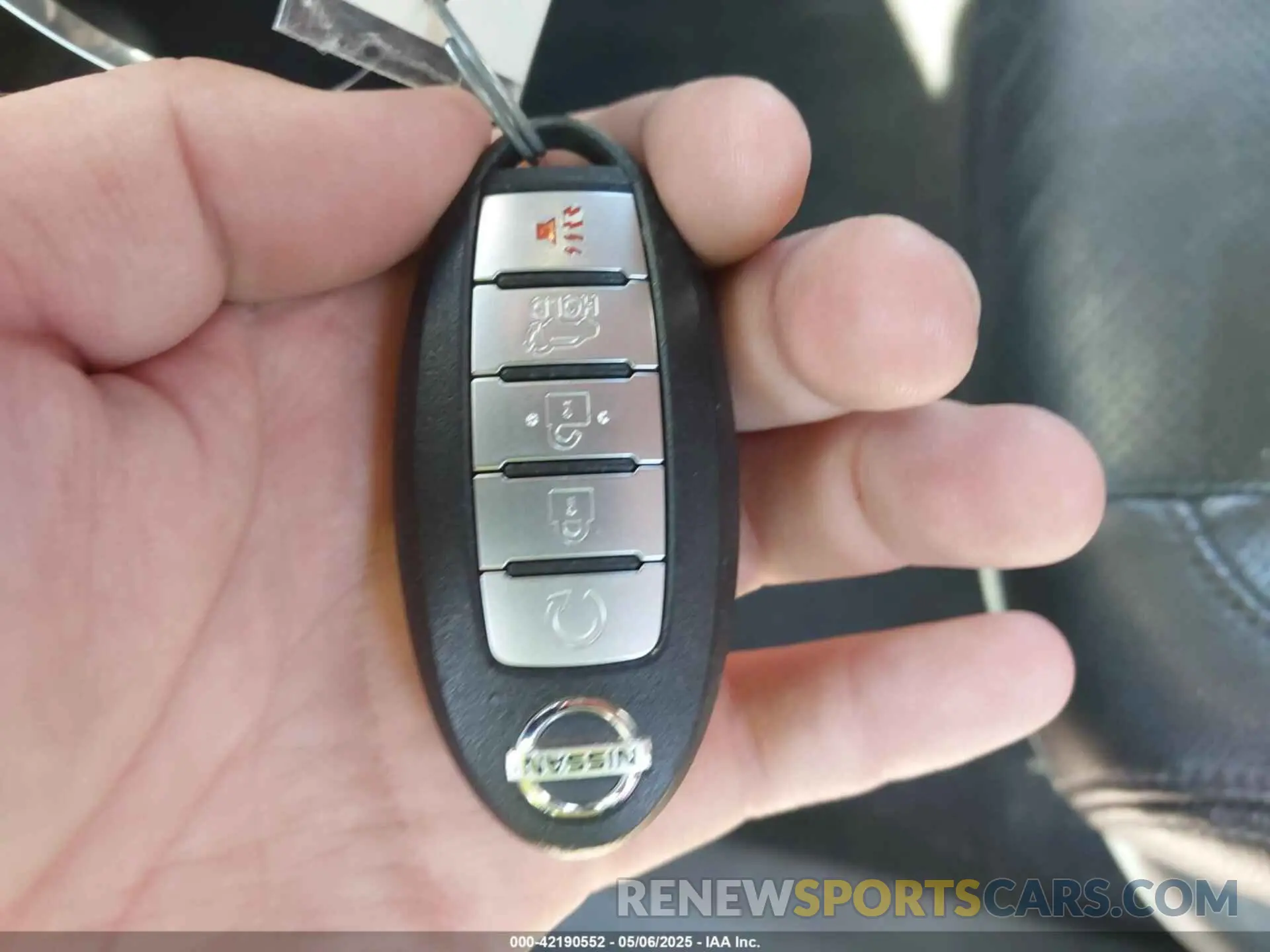 11 Photograph of a damaged car 5N1AT2MT6KC759616 NISSAN ROGUE 2019