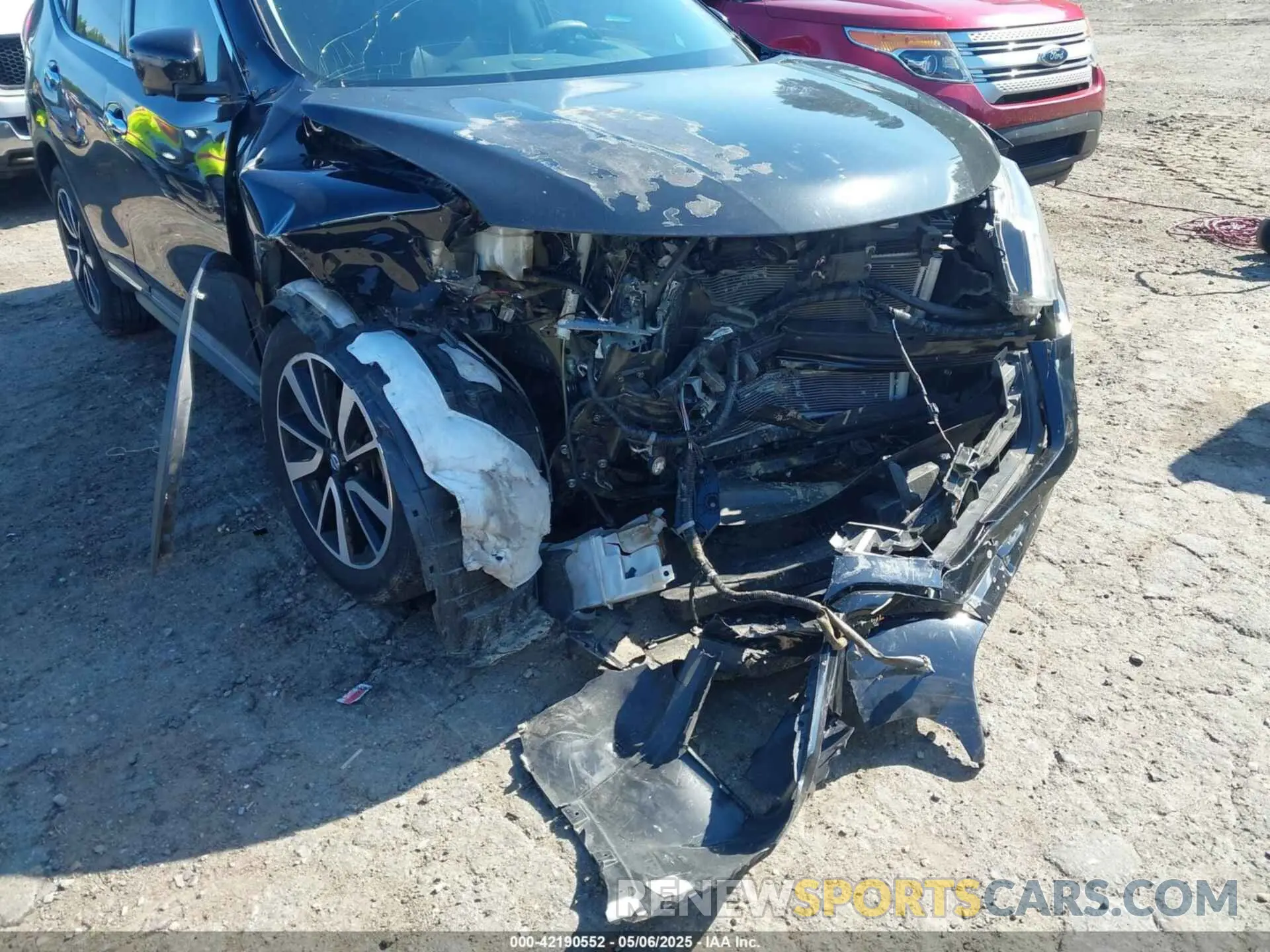 6 Photograph of a damaged car 5N1AT2MT6KC759616 NISSAN ROGUE 2019