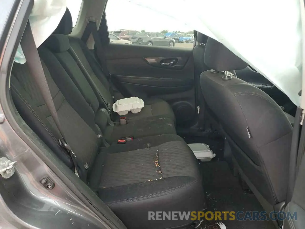 11 Photograph of a damaged car 5N1AT2MT6KC763729 NISSAN ROGUE 2019