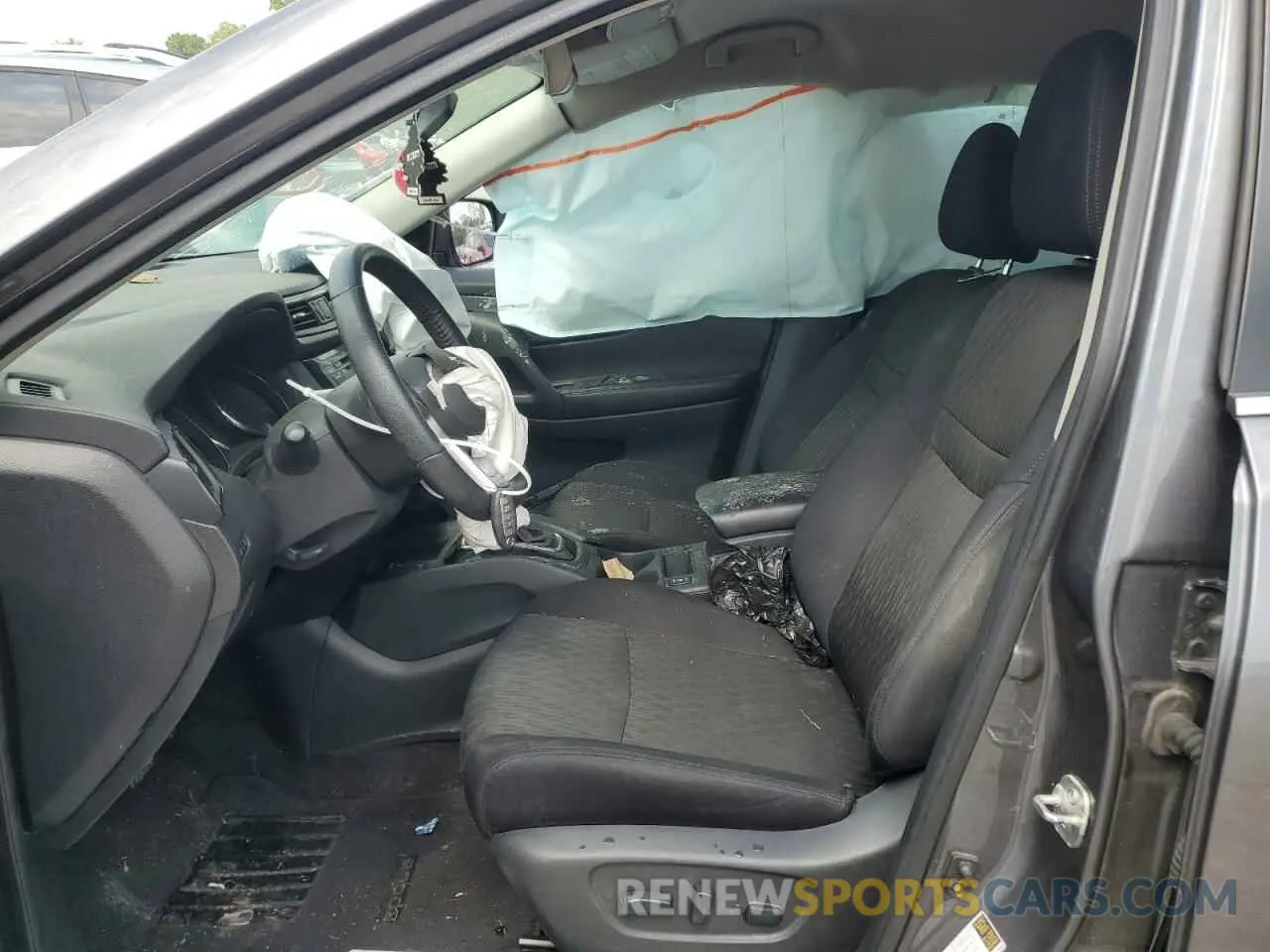 7 Photograph of a damaged car 5N1AT2MT6KC763729 NISSAN ROGUE 2019