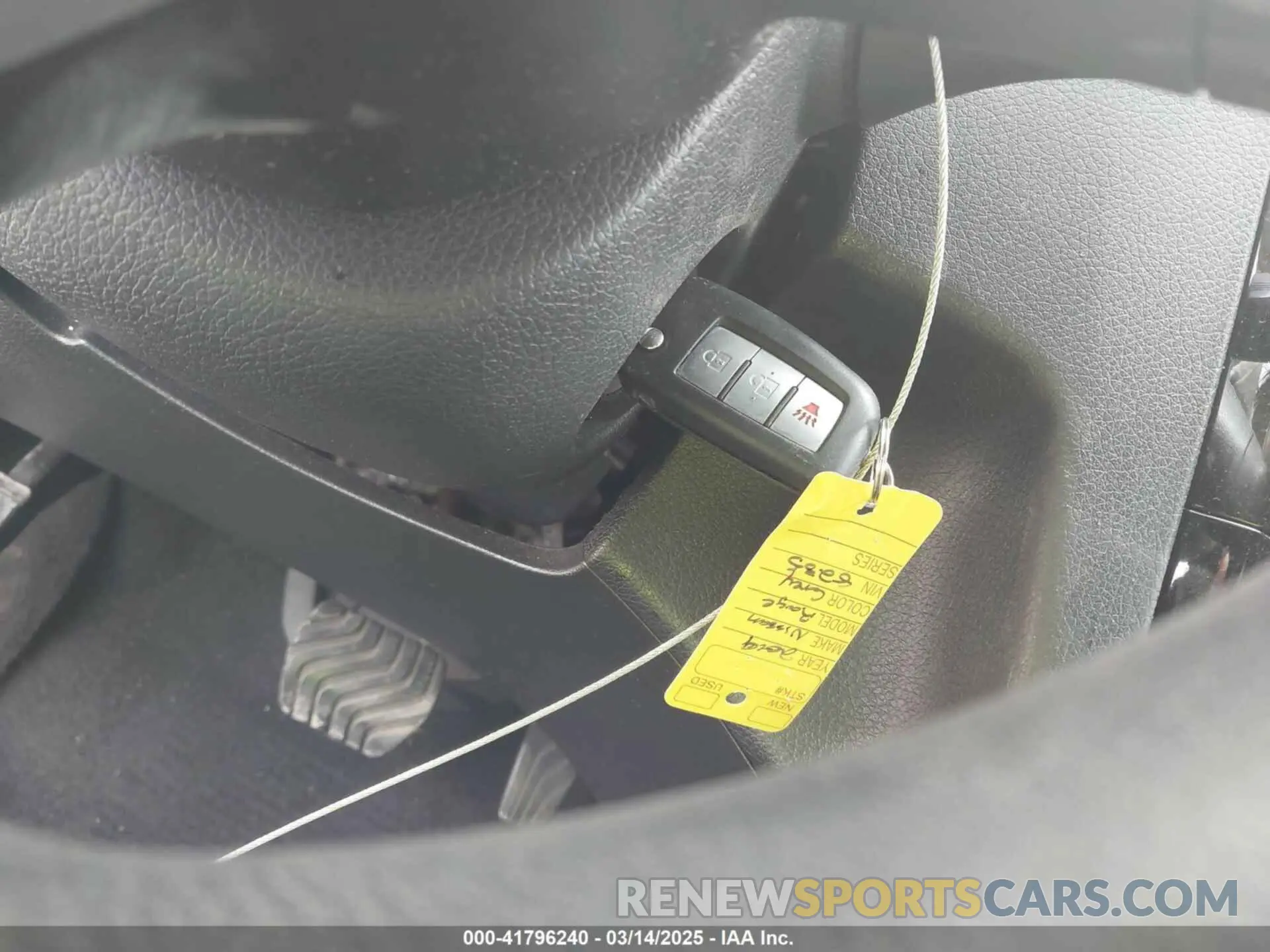 11 Photograph of a damaged car 5N1AT2MT6KC768235 NISSAN ROGUE 2019