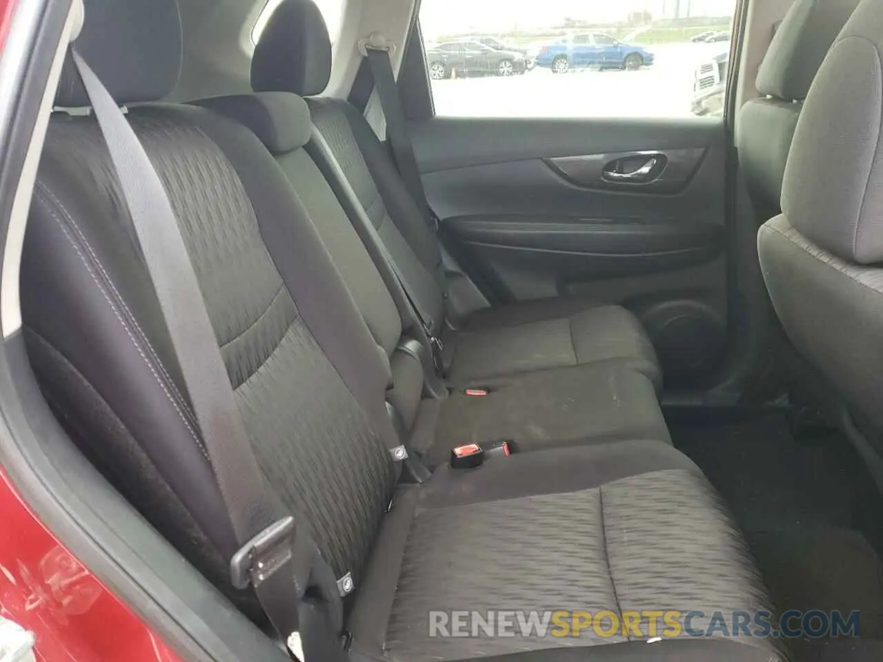 10 Photograph of a damaged car 5N1AT2MT6KC787626 NISSAN ROGUE 2019