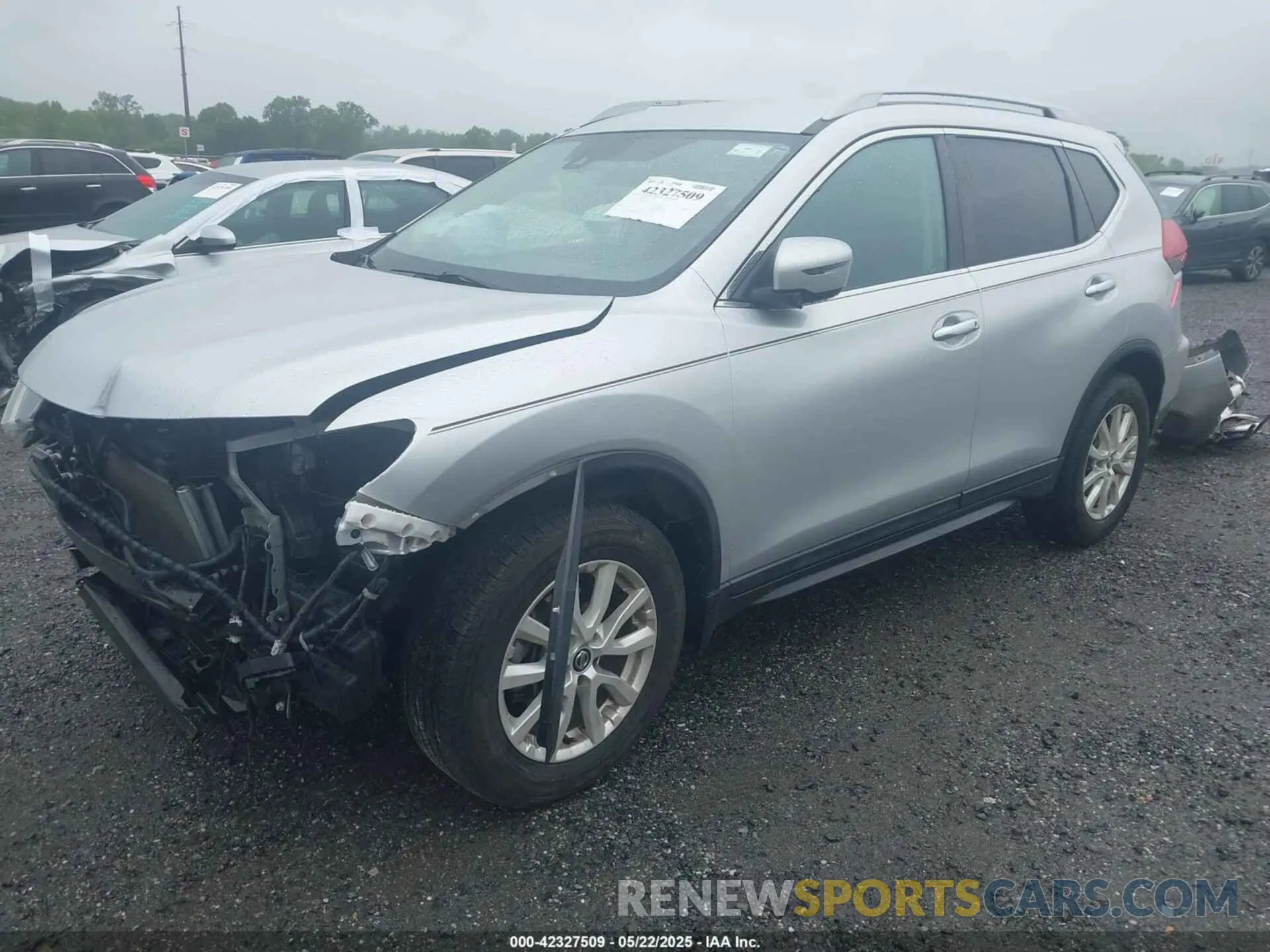 2 Photograph of a damaged car 5N1AT2MT6KC798593 NISSAN ROGUE 2019