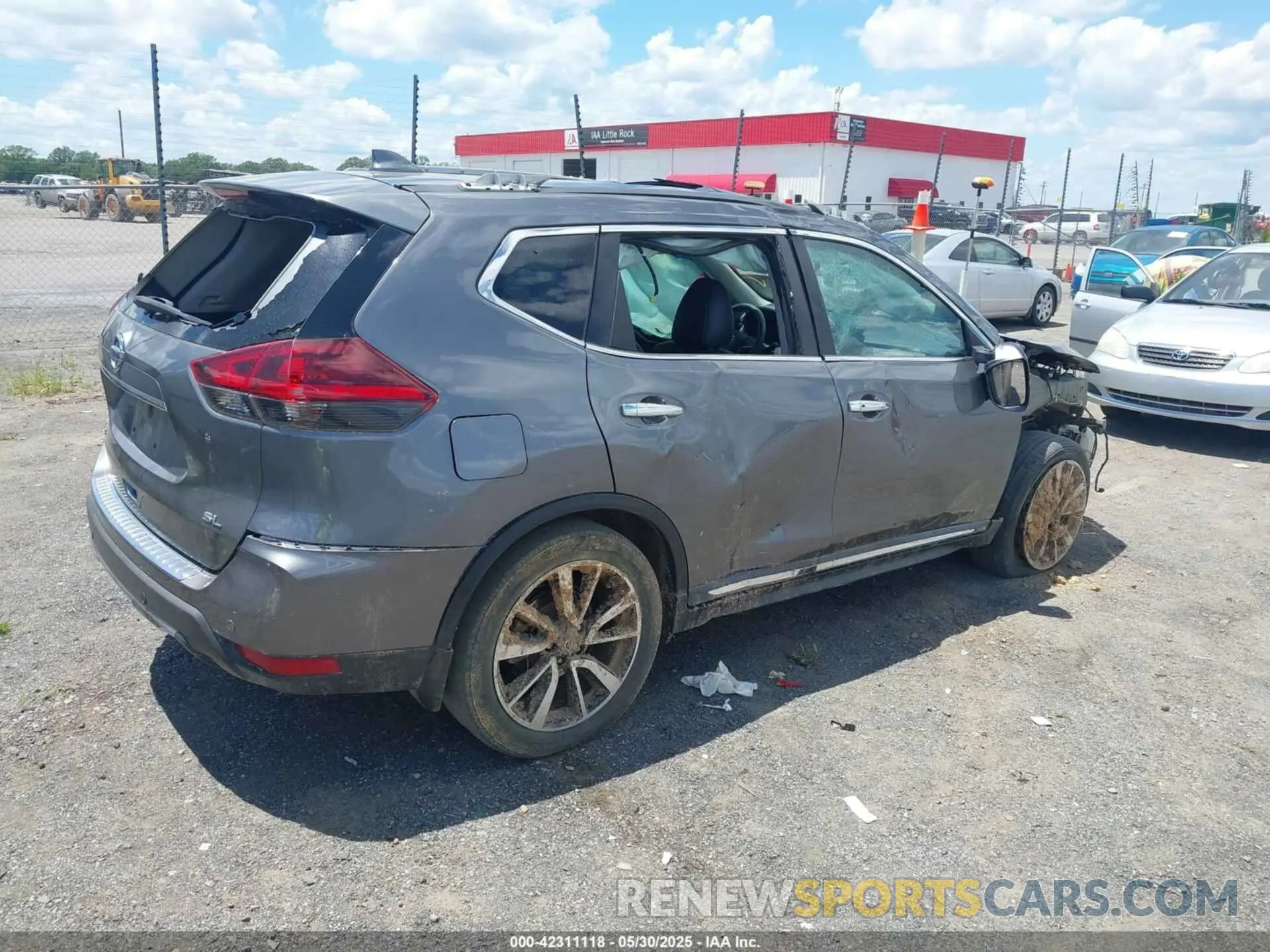 4 Photograph of a damaged car 5N1AT2MT6KC806658 NISSAN ROGUE 2019