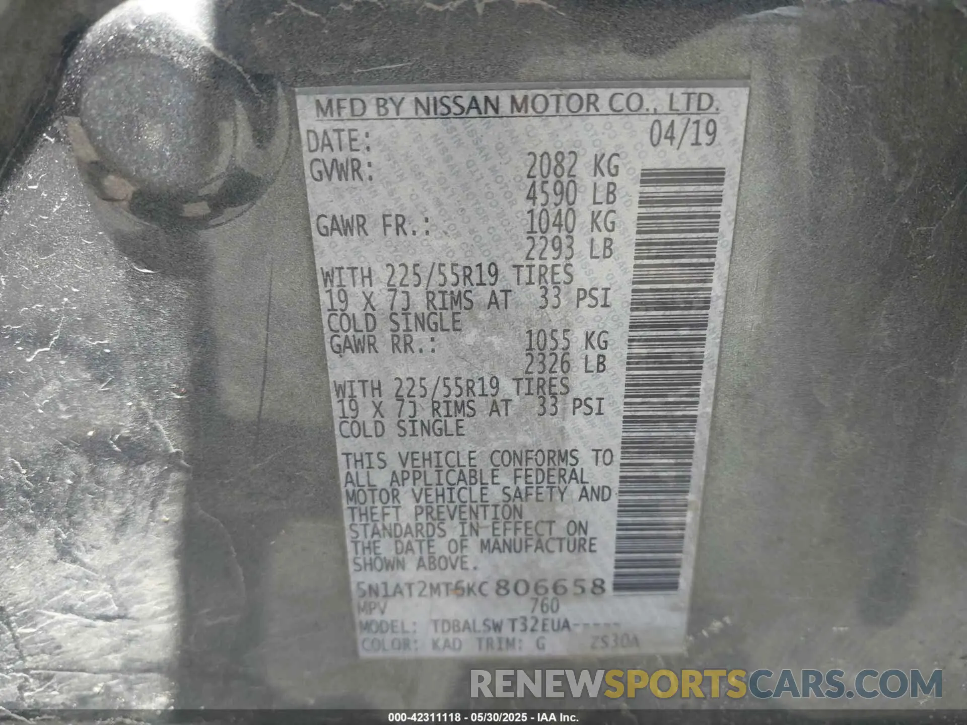 9 Photograph of a damaged car 5N1AT2MT6KC806658 NISSAN ROGUE 2019