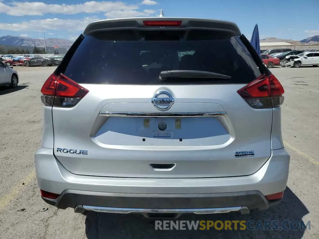 6 Photograph of a damaged car 5N1AT2MT6KC811990 NISSAN ROGUE 2019