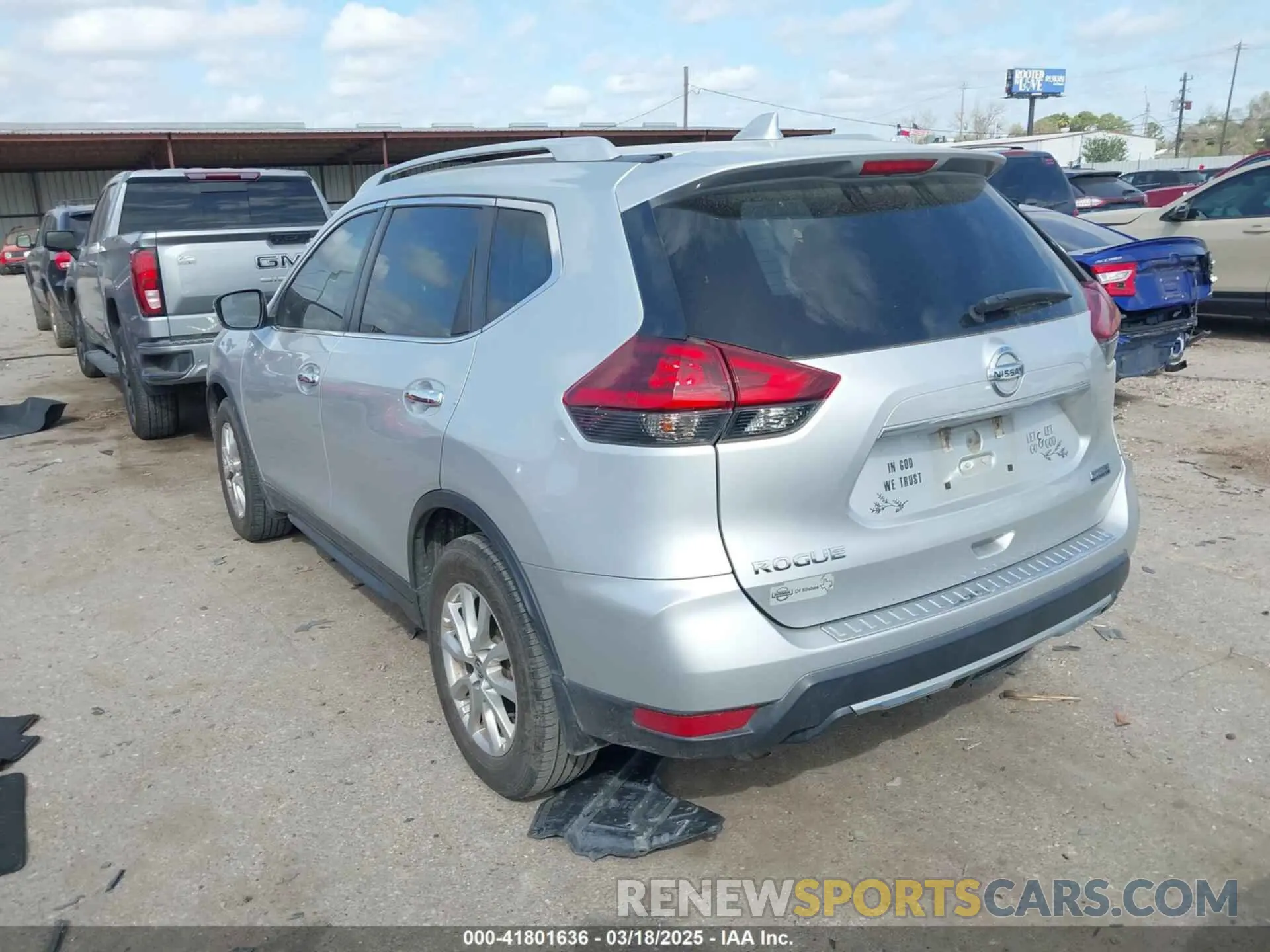 3 Photograph of a damaged car 5N1AT2MT6KC826988 NISSAN ROGUE 2019