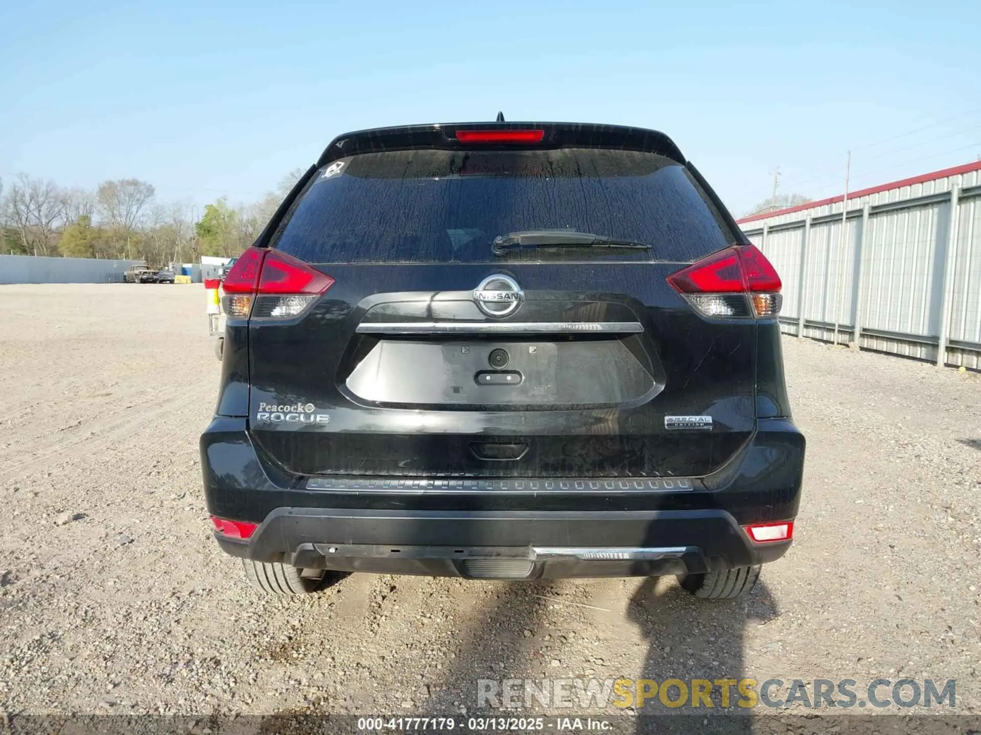 16 Photograph of a damaged car 5N1AT2MT6KC843130 NISSAN ROGUE 2019