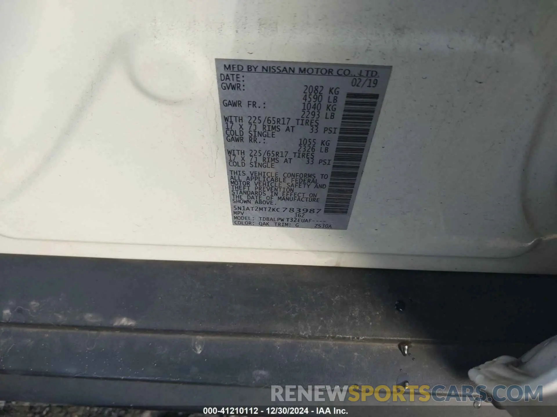 9 Photograph of a damaged car 5N1AT2MT7KC783987 NISSAN ROGUE 2019