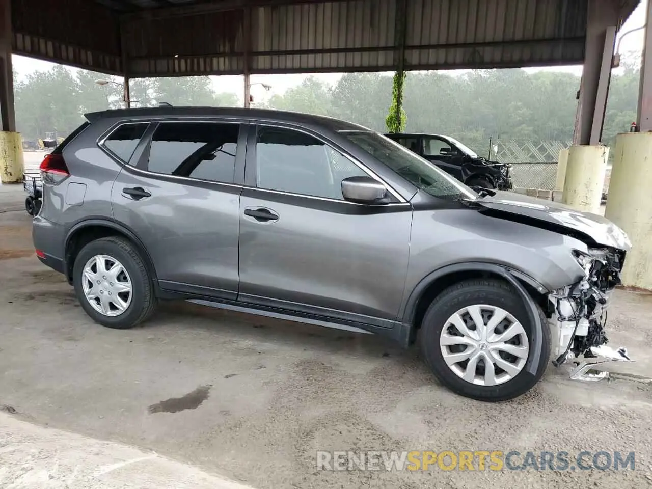 4 Photograph of a damaged car 5N1AT2MT7KC786680 NISSAN ROGUE 2019