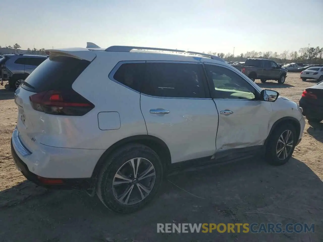 3 Photograph of a damaged car 5N1AT2MT7KC787330 NISSAN ROGUE 2019