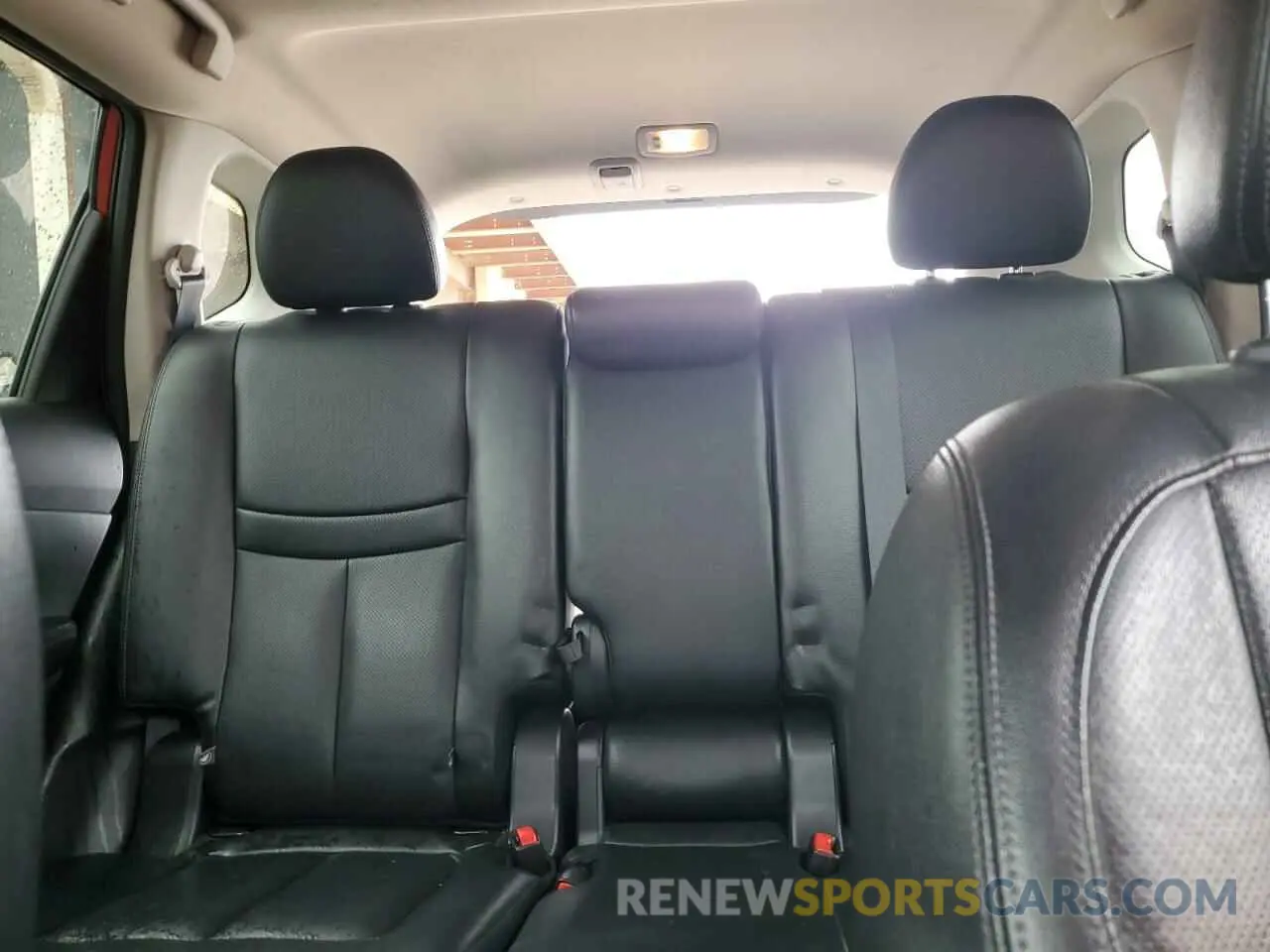 10 Photograph of a damaged car 5N1AT2MT7KC824649 NISSAN ROGUE 2019
