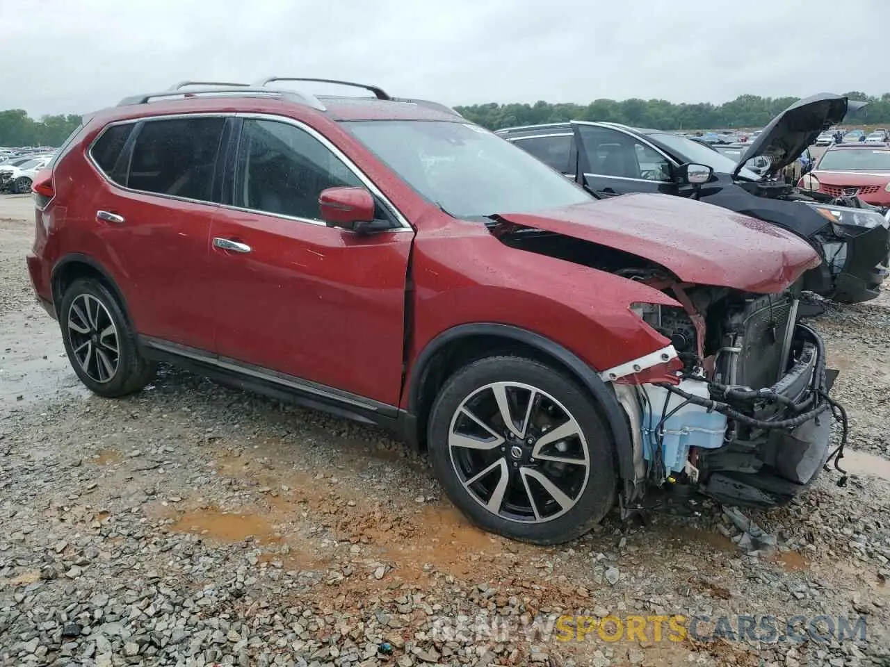 4 Photograph of a damaged car 5N1AT2MT7KC824649 NISSAN ROGUE 2019