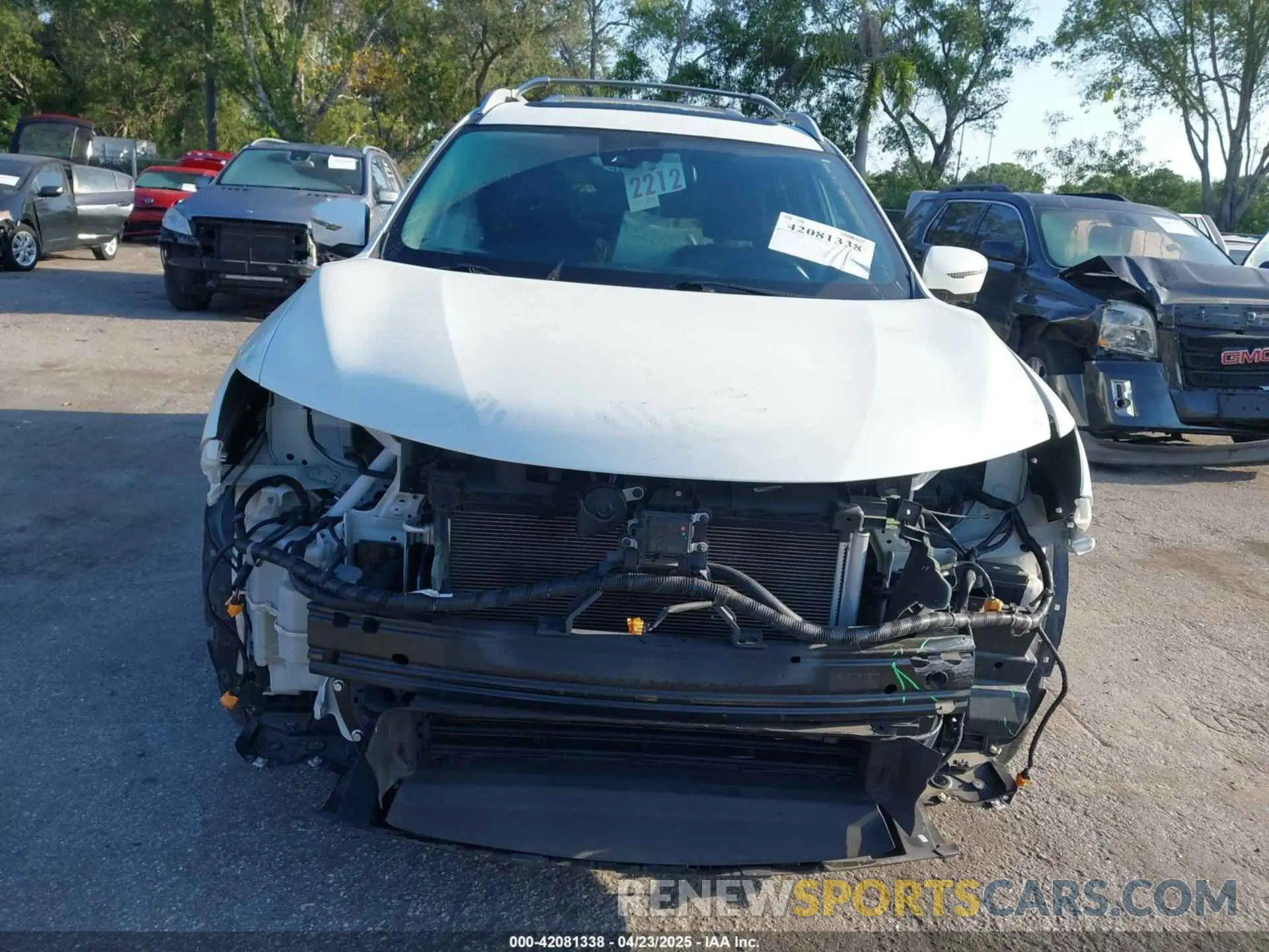 13 Photograph of a damaged car 5N1AT2MT7KC825753 NISSAN ROGUE 2019