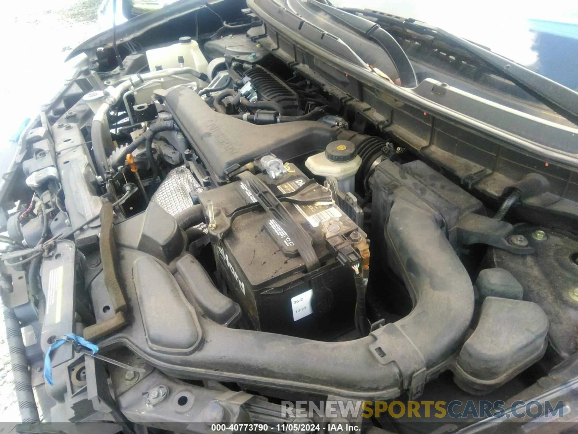 10 Photograph of a damaged car 5N1AT2MT8KC700728 NISSAN ROGUE 2019