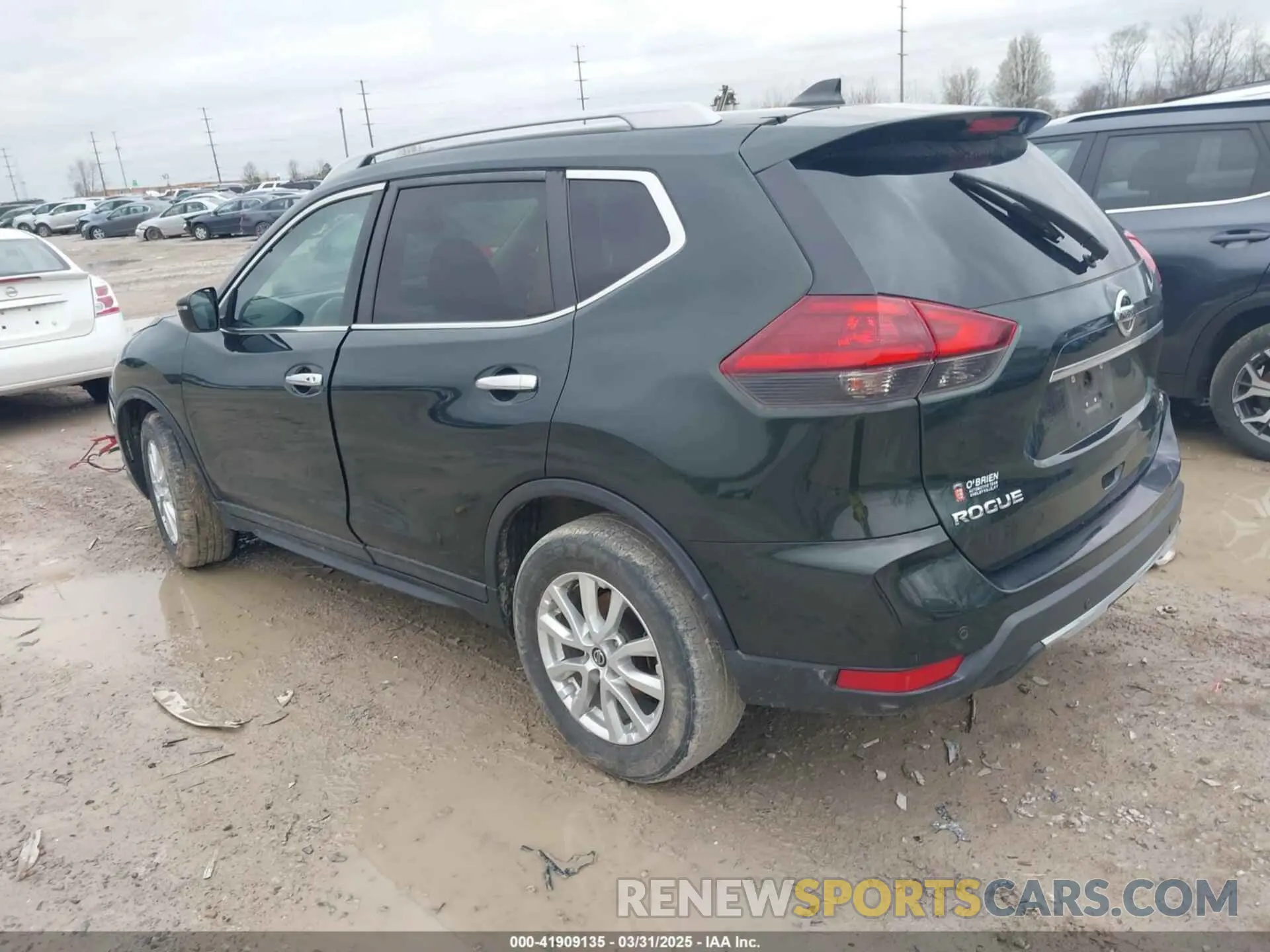 3 Photograph of a damaged car 5N1AT2MT8KC701247 NISSAN ROGUE 2019