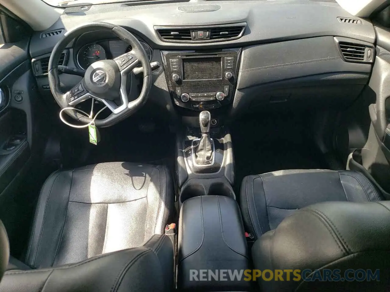 8 Photograph of a damaged car 5N1AT2MT8KC739660 NISSAN ROGUE 2019