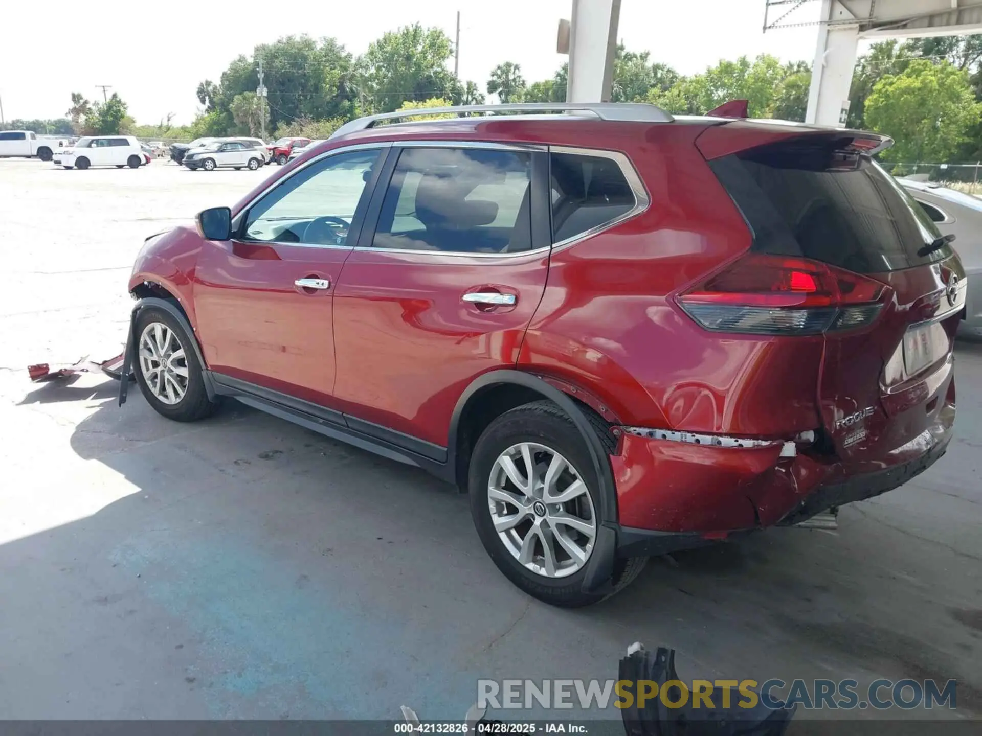 3 Photograph of a damaged car 5N1AT2MT8KC746978 NISSAN ROGUE 2019