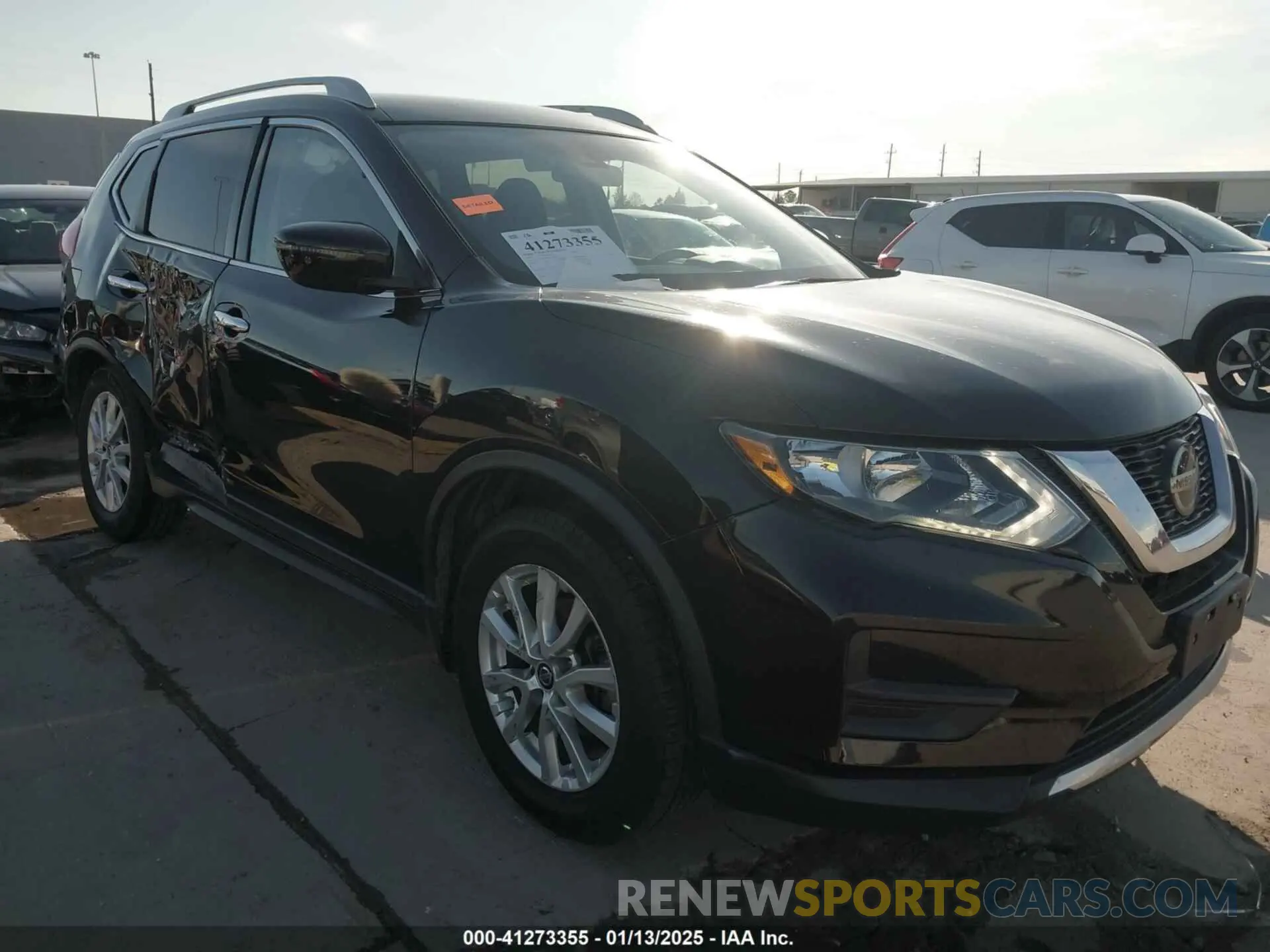 1 Photograph of a damaged car 5N1AT2MT8KC758936 NISSAN ROGUE 2019