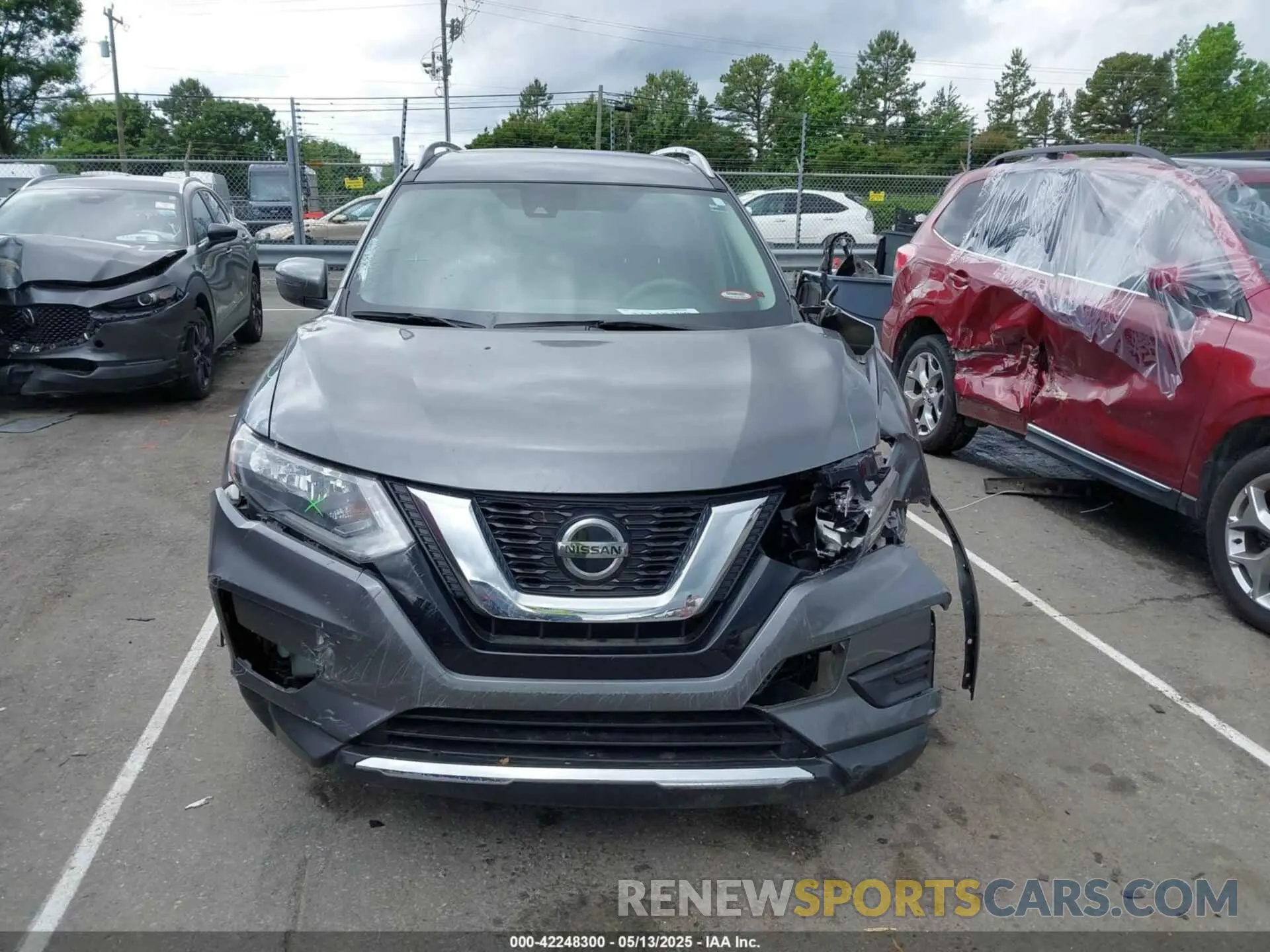12 Photograph of a damaged car 5N1AT2MT8KC766342 NISSAN ROGUE 2019