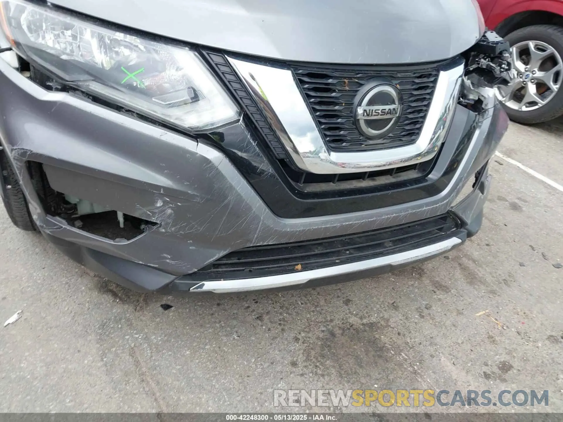 17 Photograph of a damaged car 5N1AT2MT8KC766342 NISSAN ROGUE 2019
