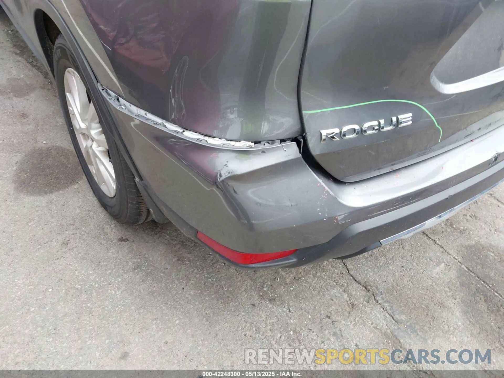 20 Photograph of a damaged car 5N1AT2MT8KC766342 NISSAN ROGUE 2019
