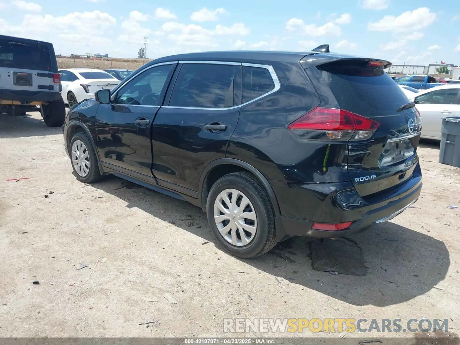 3 Photograph of a damaged car 5N1AT2MT8KC783237 NISSAN ROGUE 2019