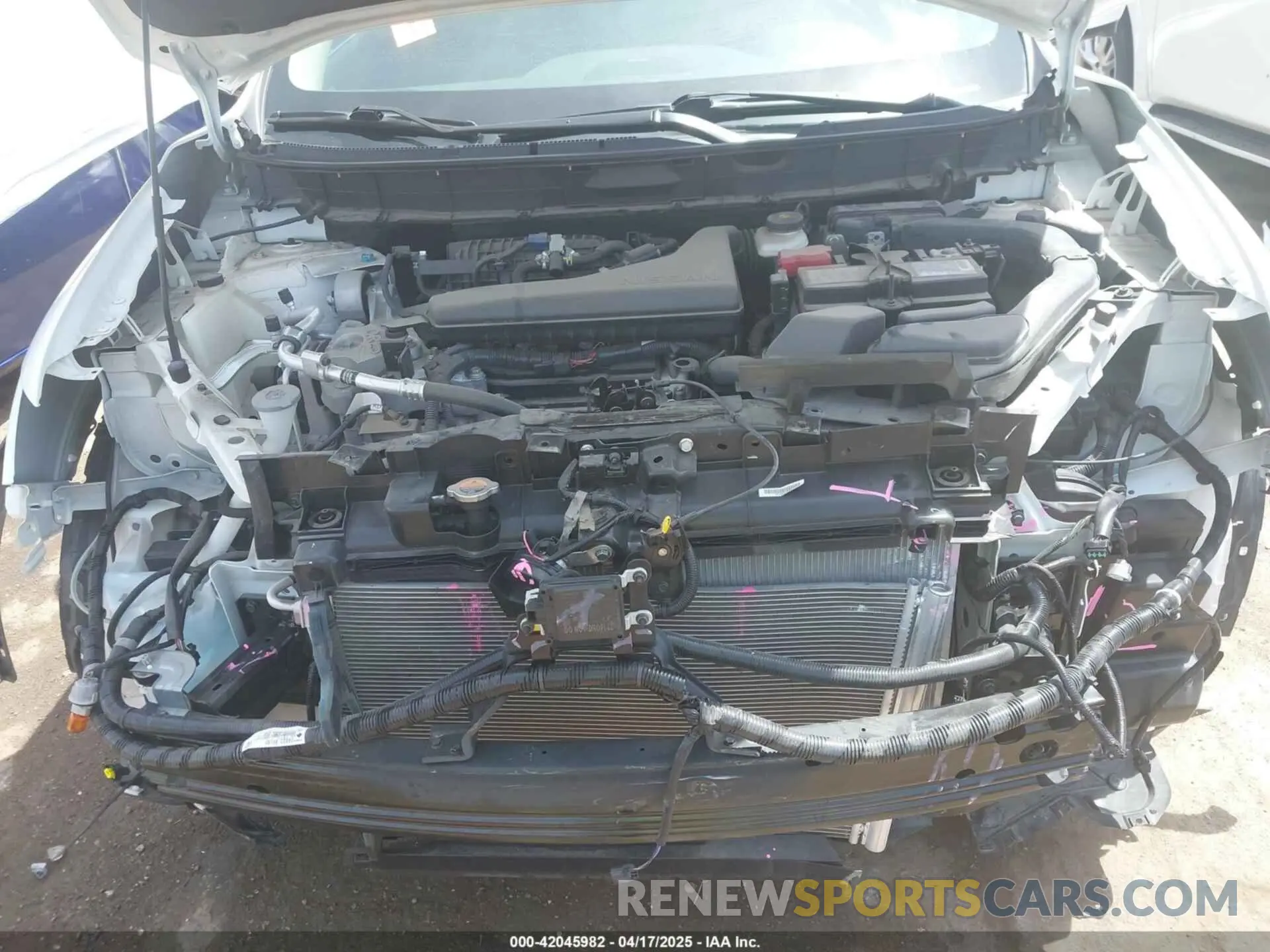10 Photograph of a damaged car 5N1AT2MT8KC805074 NISSAN ROGUE 2019