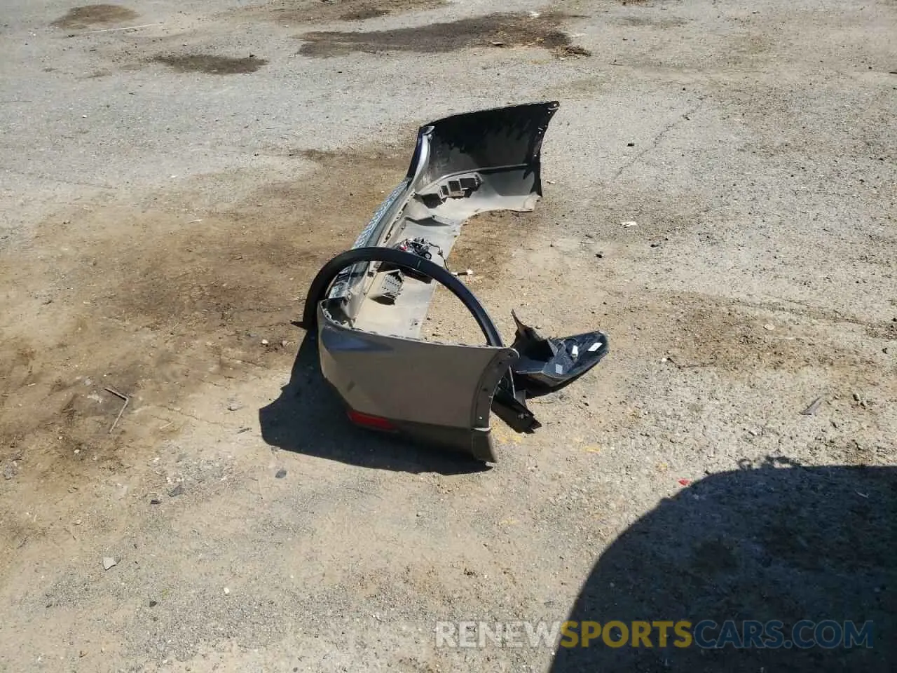 13 Photograph of a damaged car 5N1AT2MT8KC823736 NISSAN ROGUE 2019