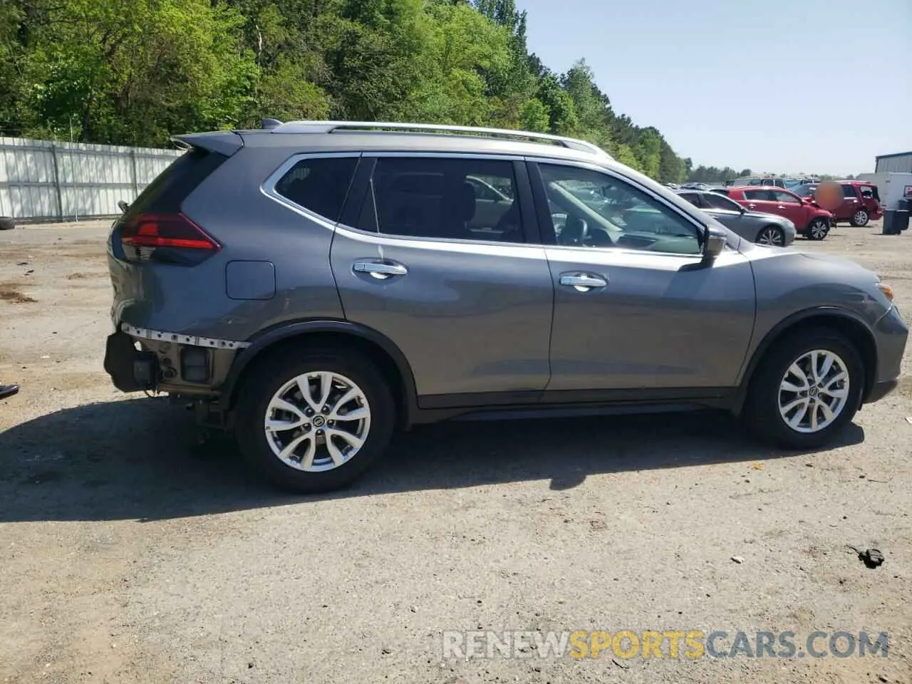 3 Photograph of a damaged car 5N1AT2MT8KC823736 NISSAN ROGUE 2019
