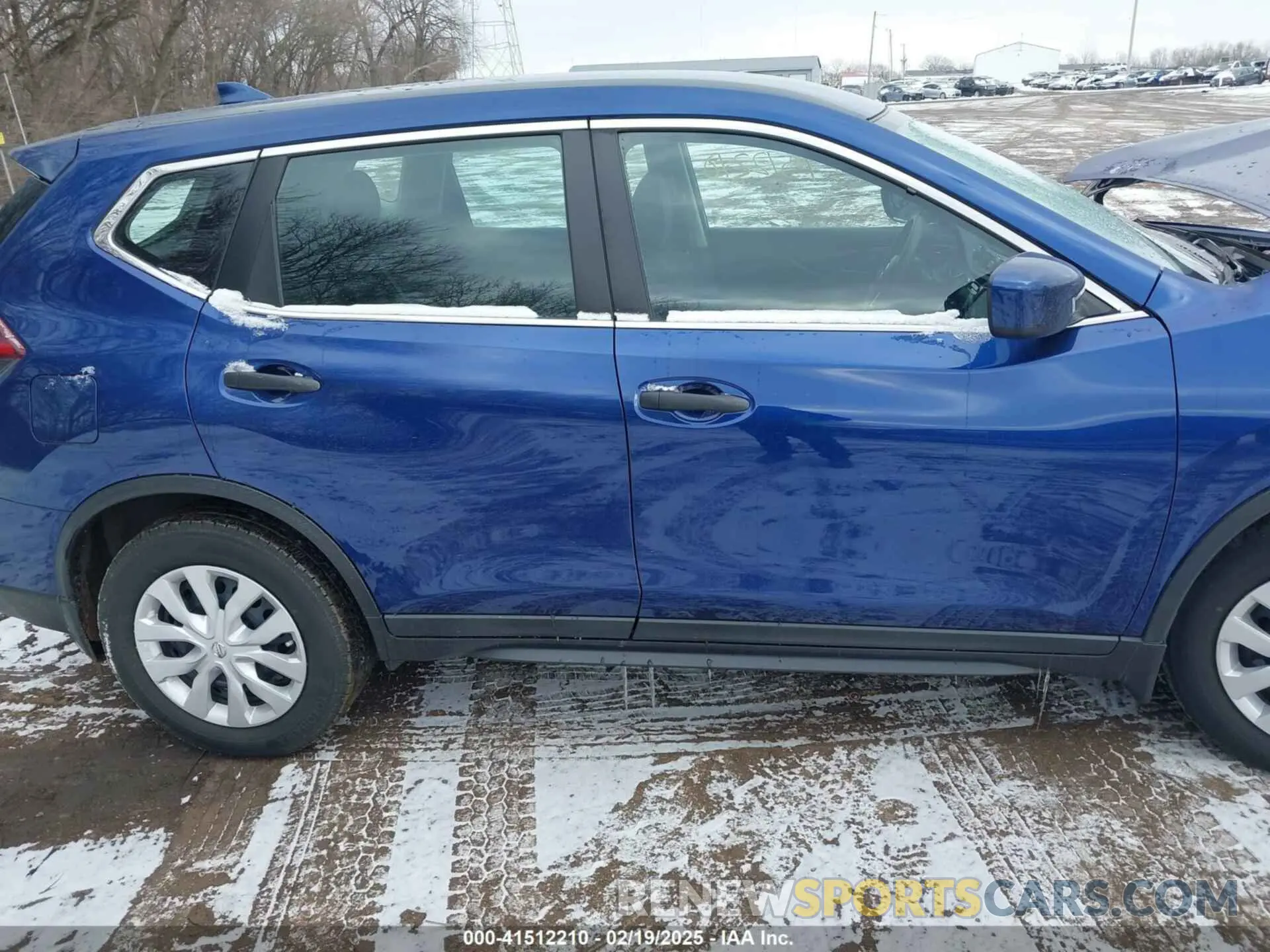 13 Photograph of a damaged car 5N1AT2MT8KC832260 NISSAN ROGUE 2019