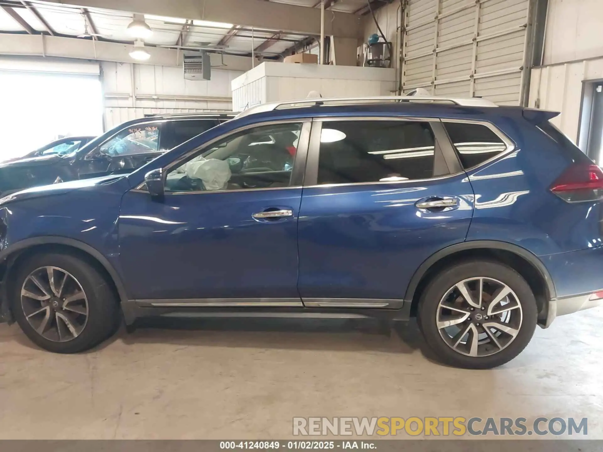 14 Photograph of a damaged car 5N1AT2MT9KC707039 NISSAN ROGUE 2019