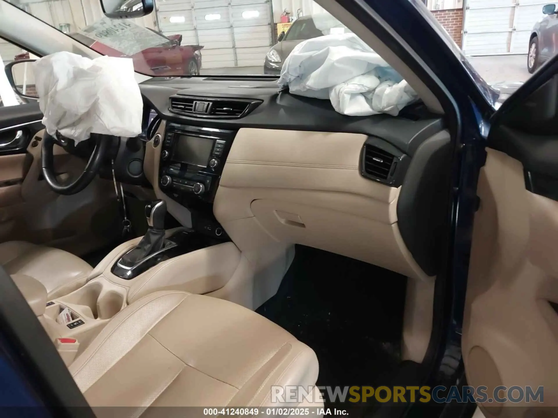 5 Photograph of a damaged car 5N1AT2MT9KC707039 NISSAN ROGUE 2019
