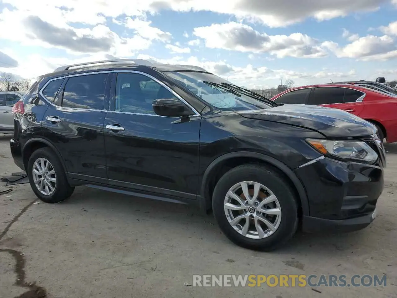 4 Photograph of a damaged car 5N1AT2MT9KC726660 NISSAN ROGUE 2019