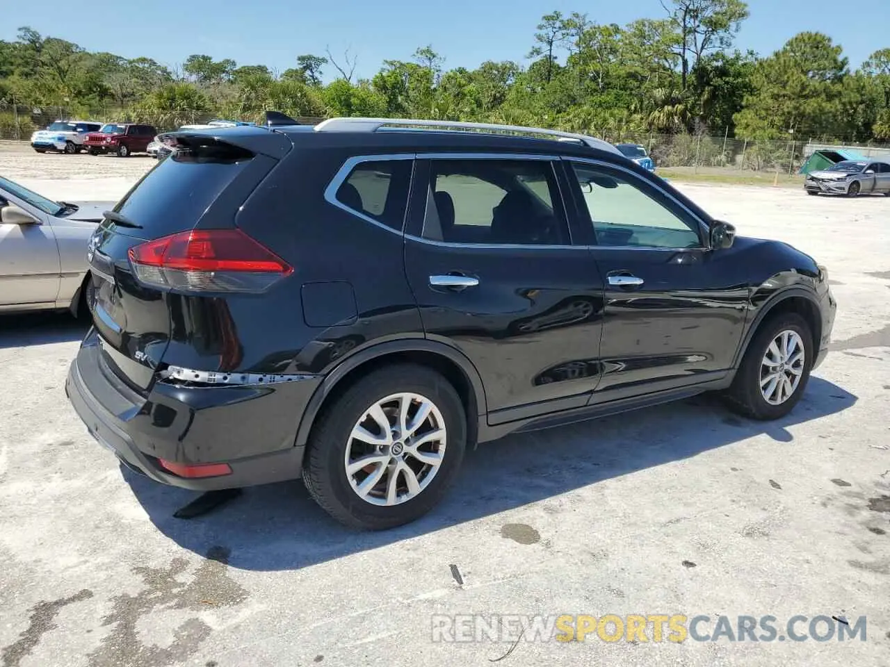 3 Photograph of a damaged car 5N1AT2MT9KC771470 NISSAN ROGUE 2019