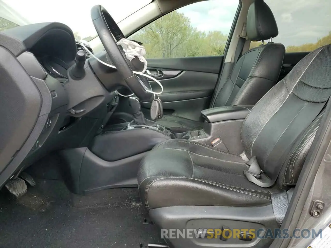 7 Photograph of a damaged car 5N1AT2MT9KC777818 NISSAN ROGUE 2019